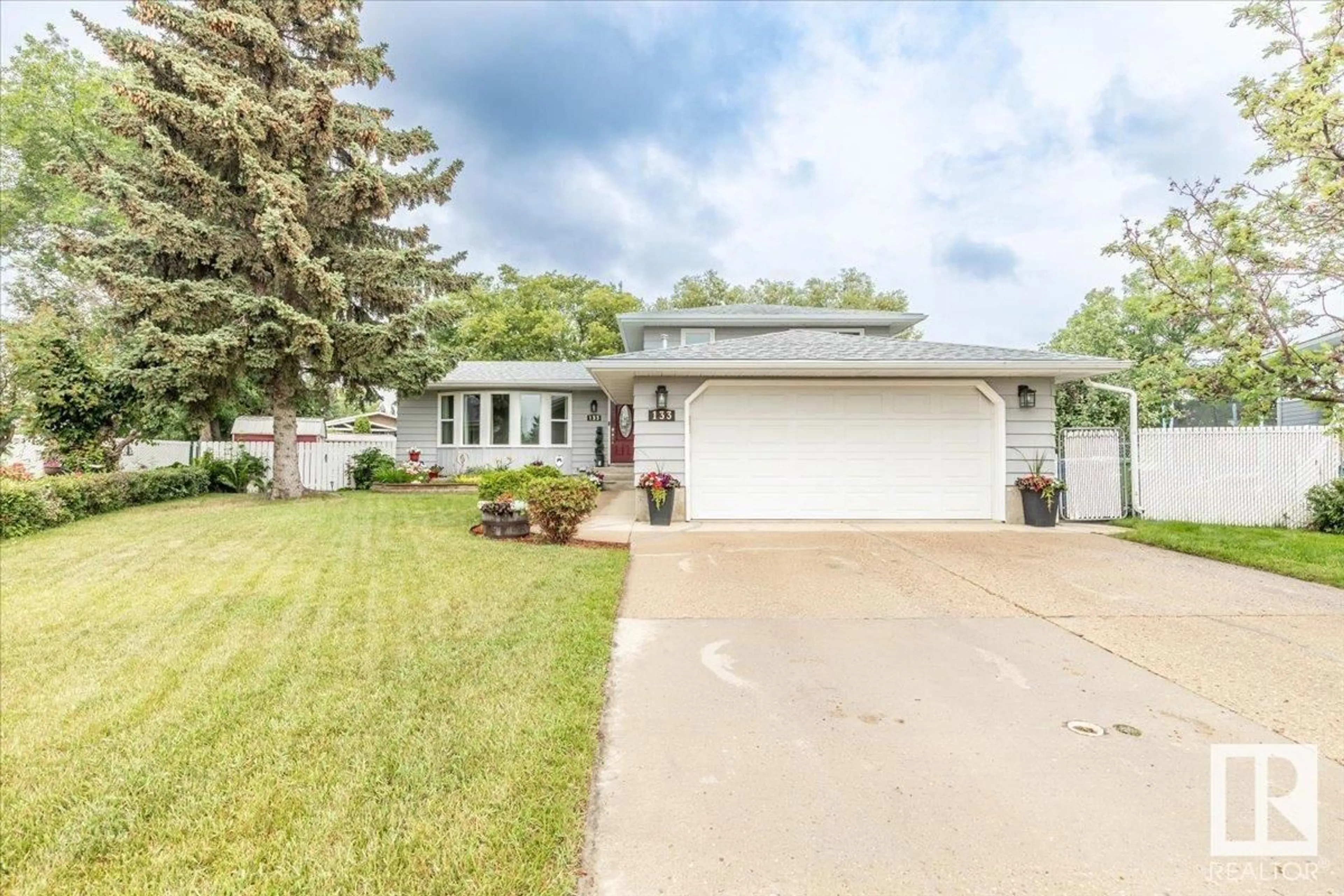 Home with vinyl exterior material, street for 133 PLUM CR, Wetaskiwin Alberta T9A2K9