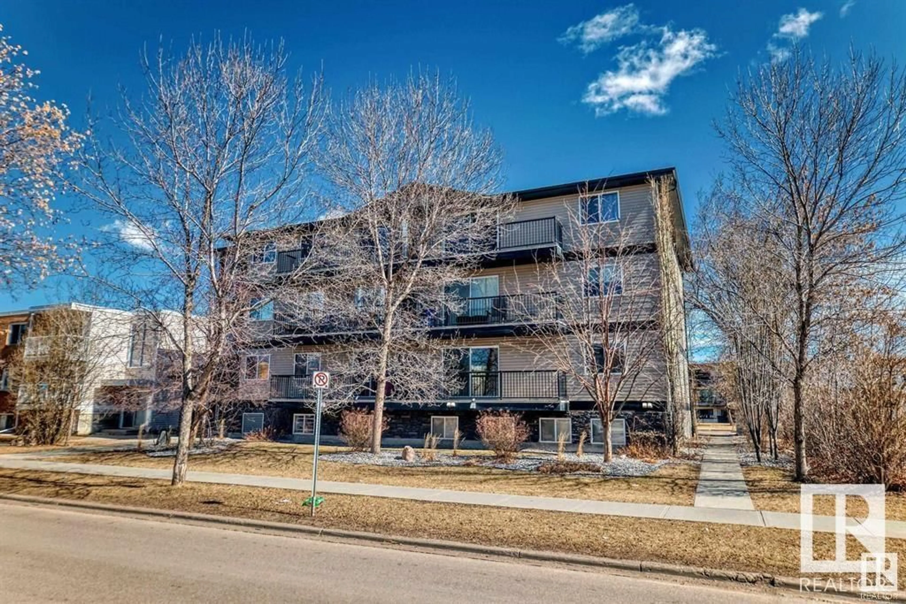 Unknown for #102 - 11827 105 ST NW, Edmonton Alberta T5G2N1
