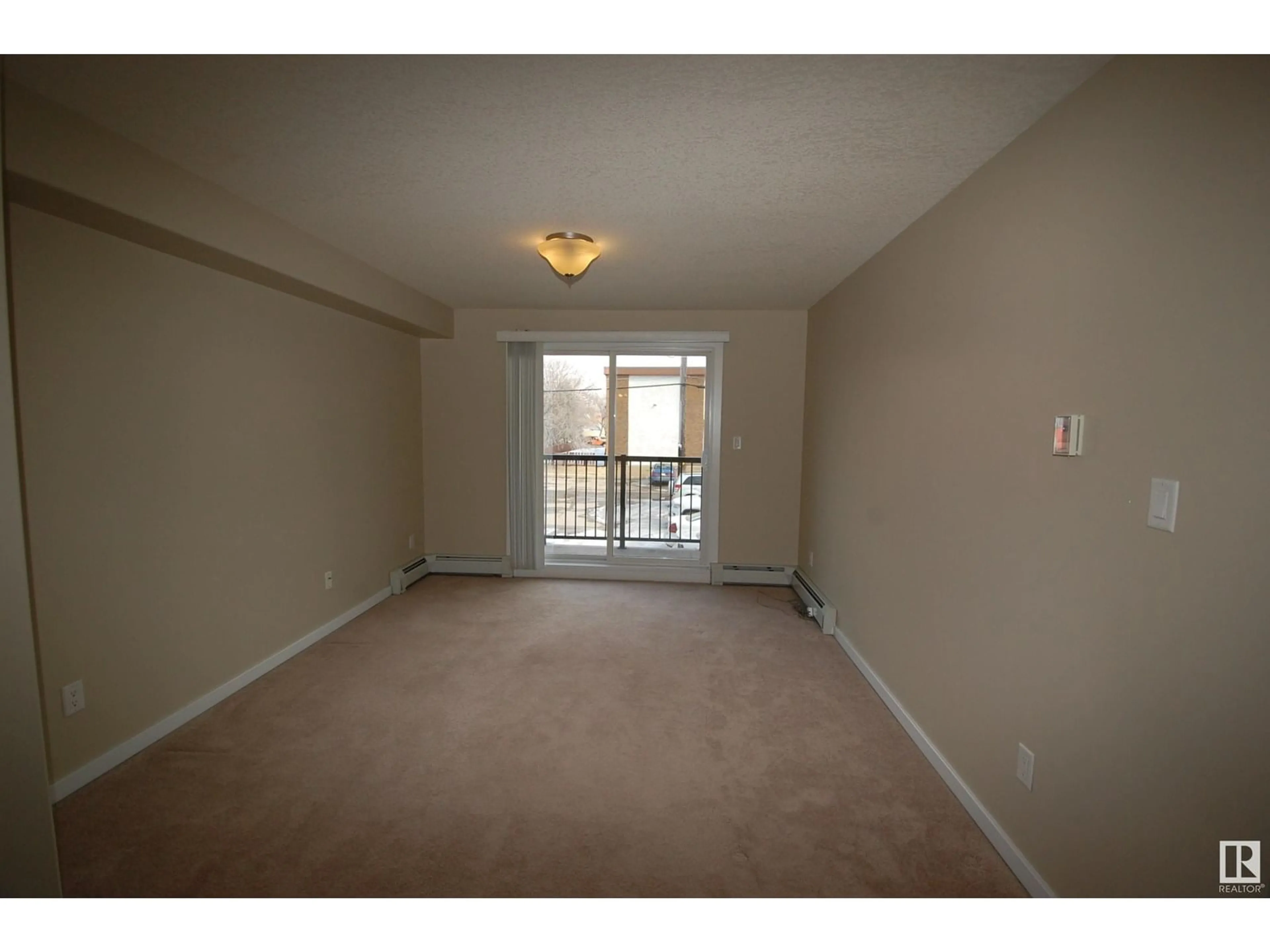 A pic of a room for #102 - 11827 105 ST NW, Edmonton Alberta T5G2N1