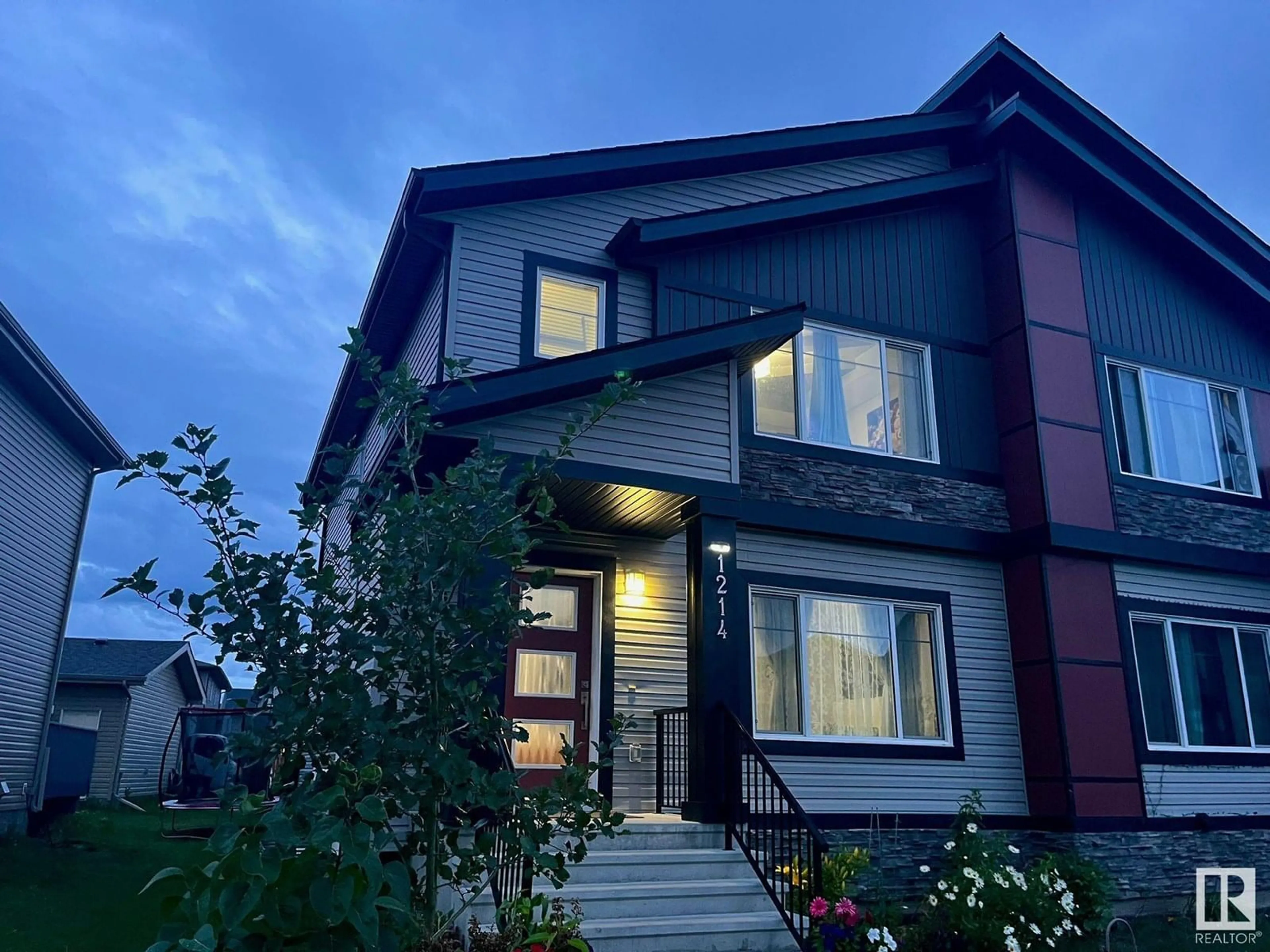 Home with vinyl exterior material, unknown for 1214 163 STREET, Edmonton Alberta T6W3K4