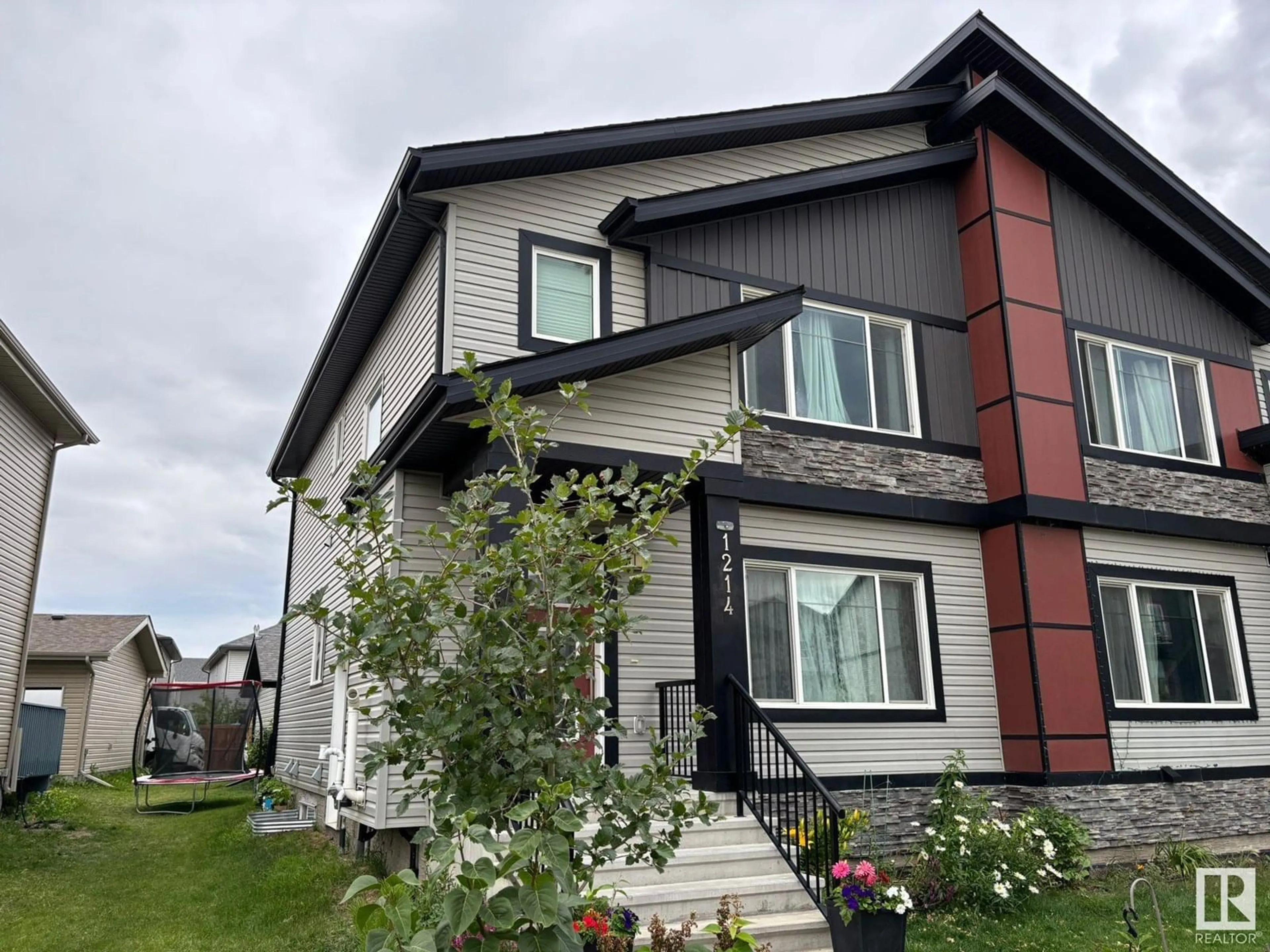 Home with vinyl exterior material, building for 1214 163 STREET, Edmonton Alberta T6W3K4