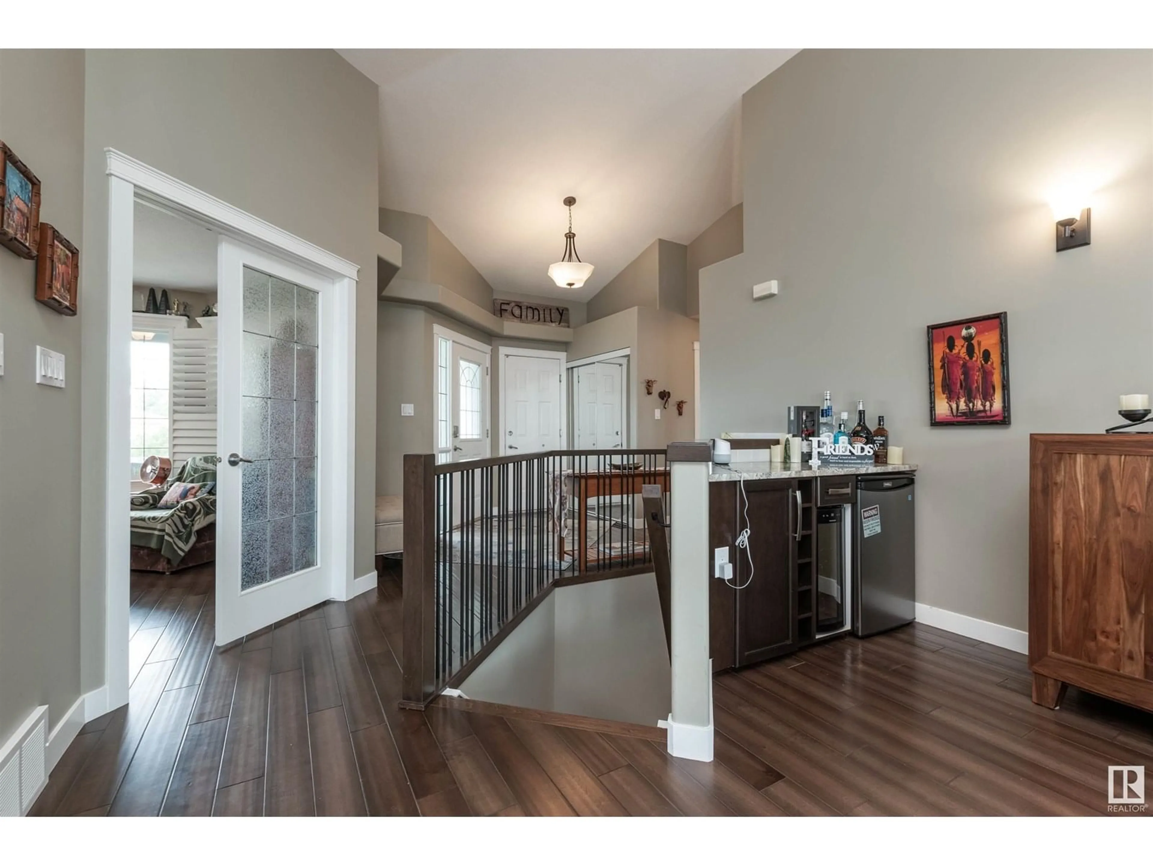 Indoor entryway for 431 NORWAY CR, Sherwood Park Alberta T8A5Z4