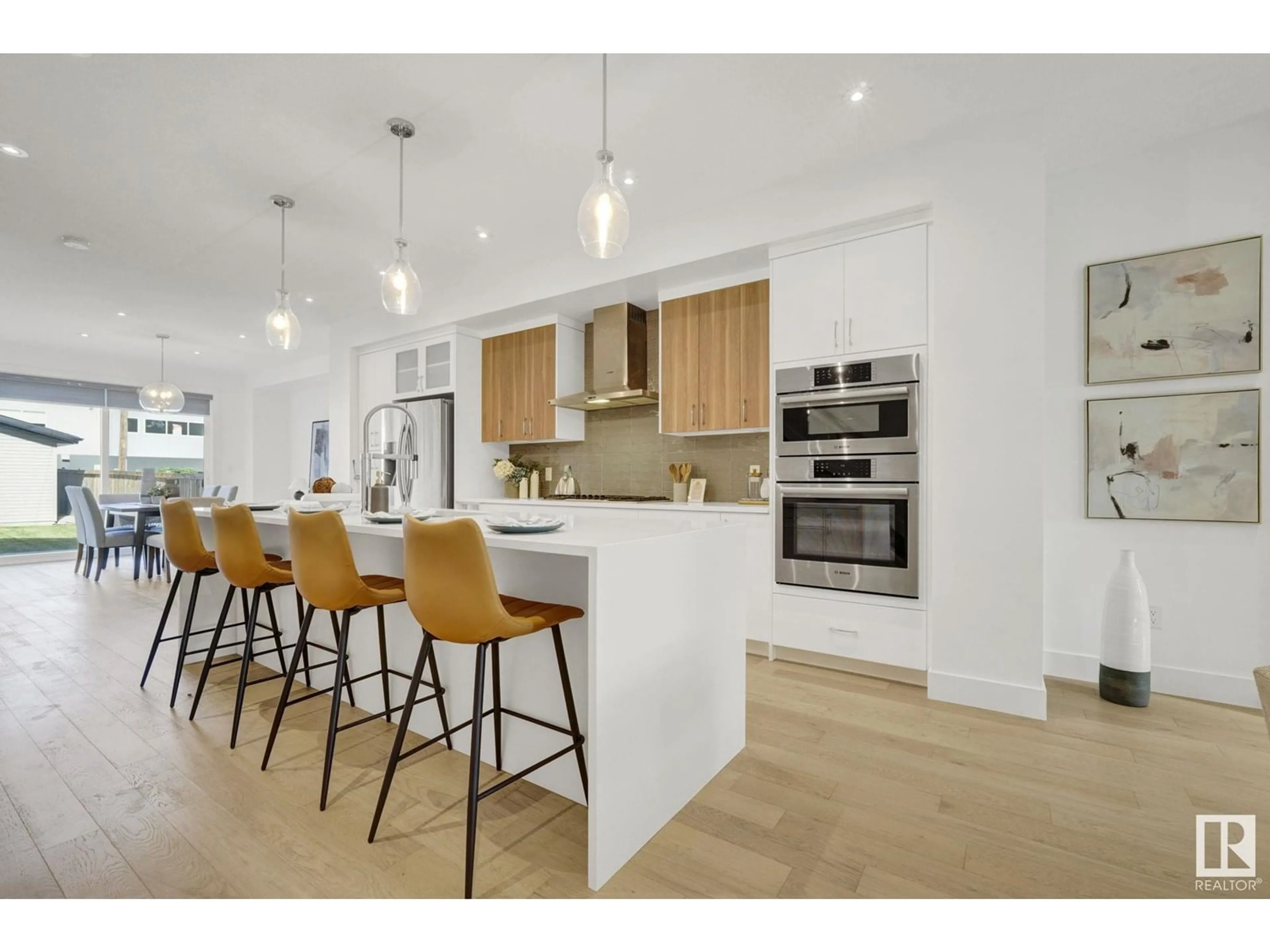 Open concept kitchen, wood/laminate floor for NW - 10966 123 ST, Edmonton Alberta T5M0E2