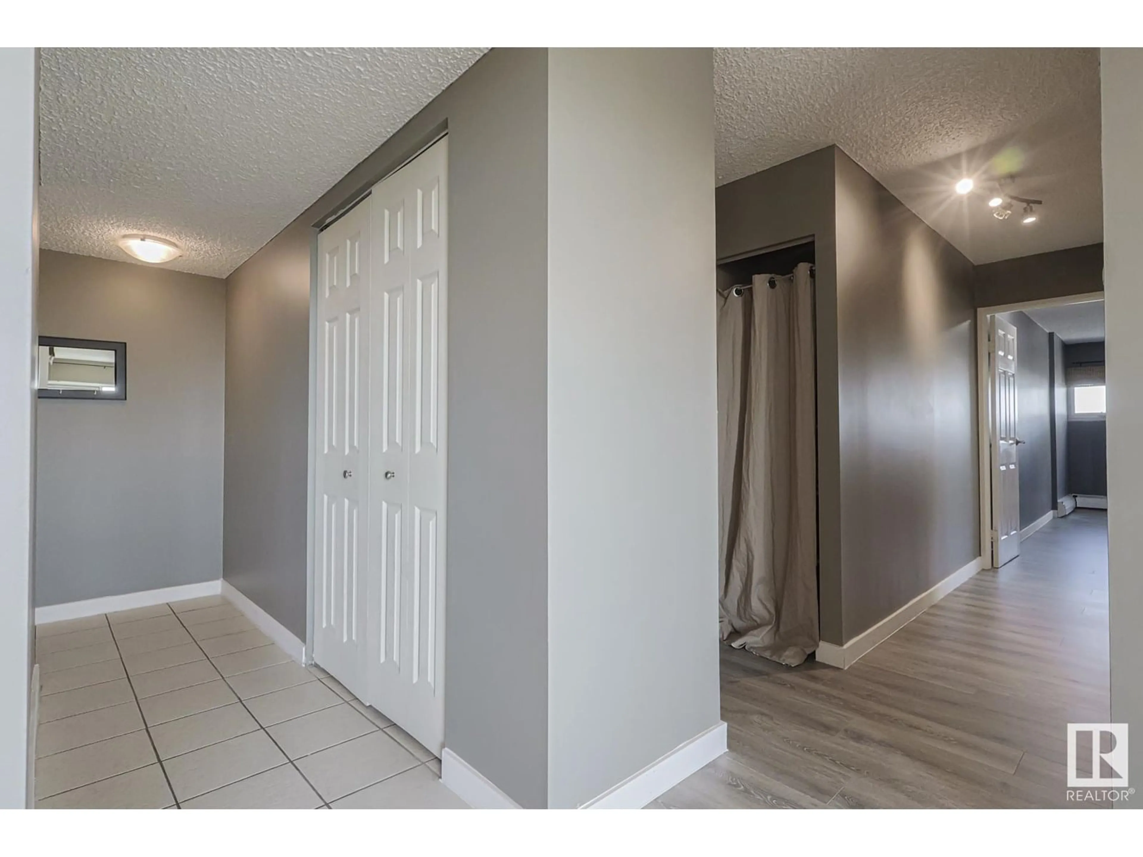 Indoor entryway for 8735 - 121 165 ST, Edmonton Alberta T5R2R6