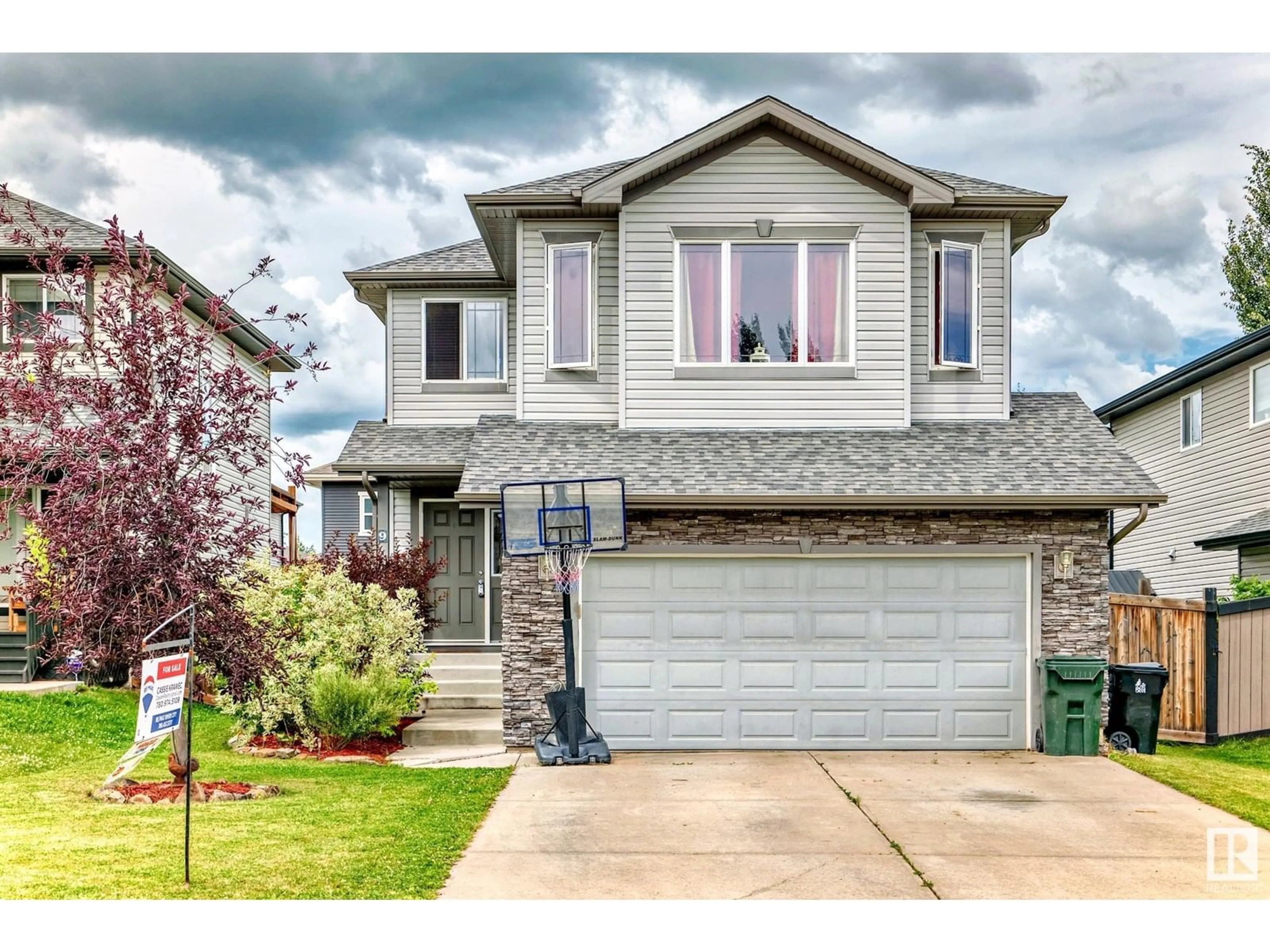 Home with brick exterior material, street for 9 ASHTON GA, Spruce Grove Alberta T7X0H8