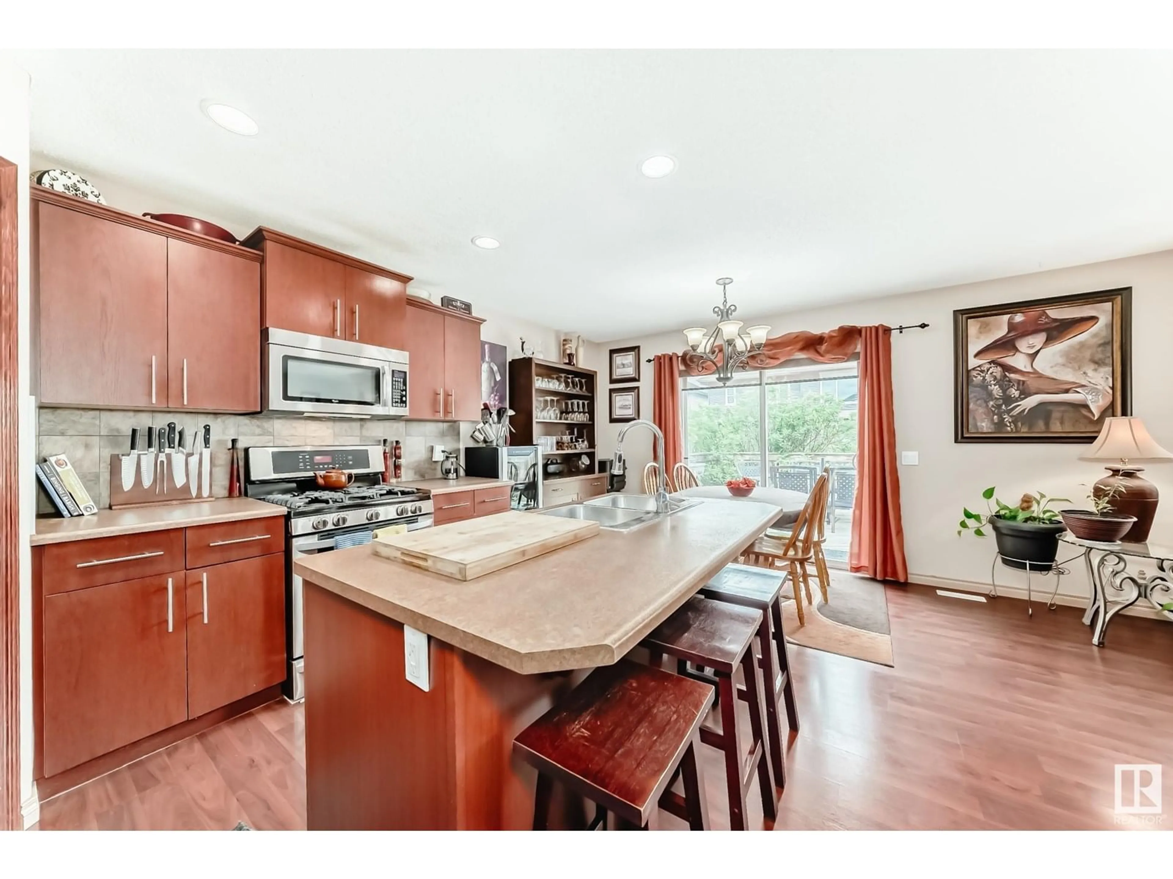 Open concept kitchen, unknown for 9 ASHTON GA, Spruce Grove Alberta T7X0H8