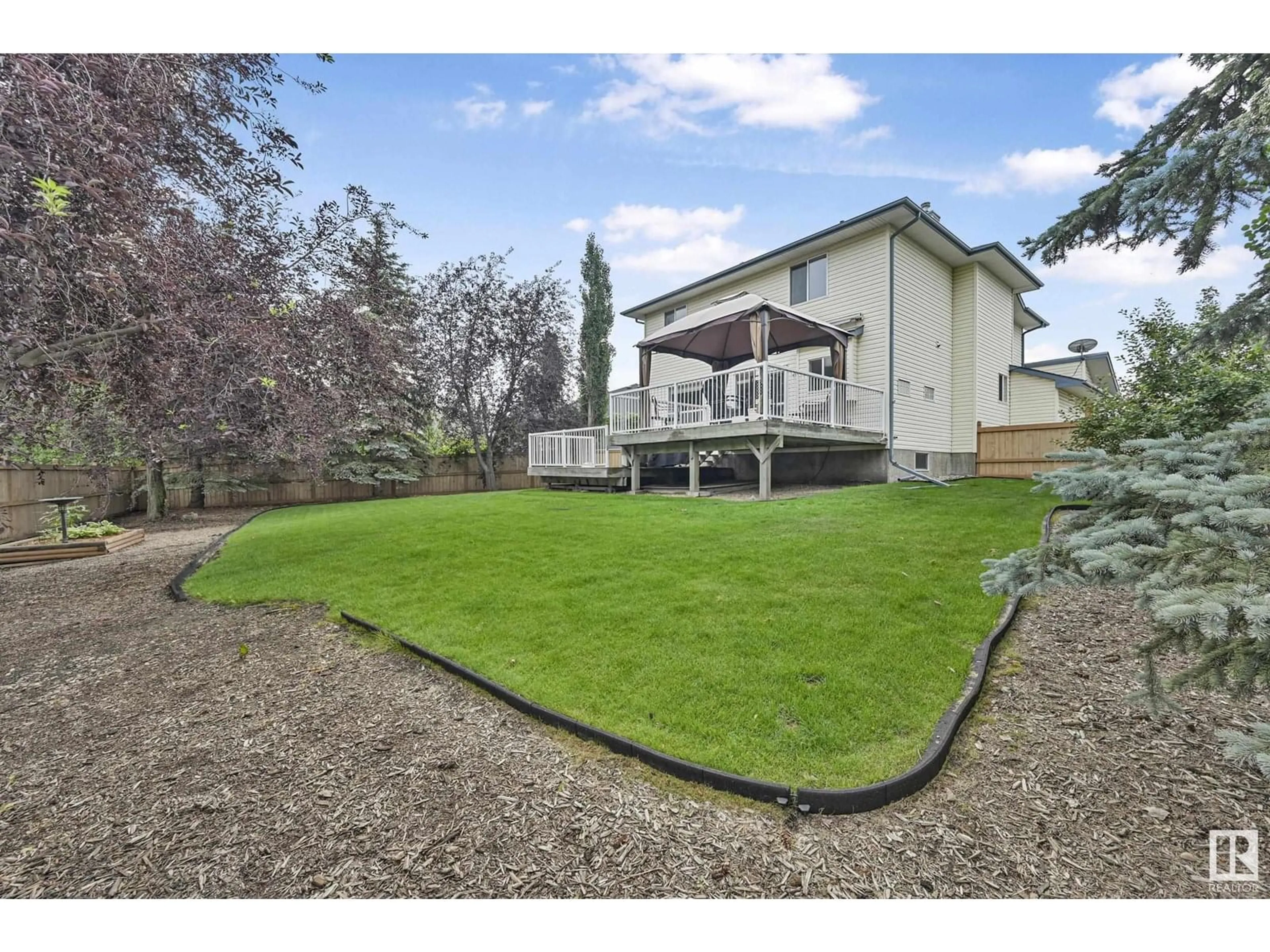 A pic from outside/outdoor area/front of a property/back of a property/a pic from drone, unknown for 8 WELLS CO, Leduc Alberta T9E8E8