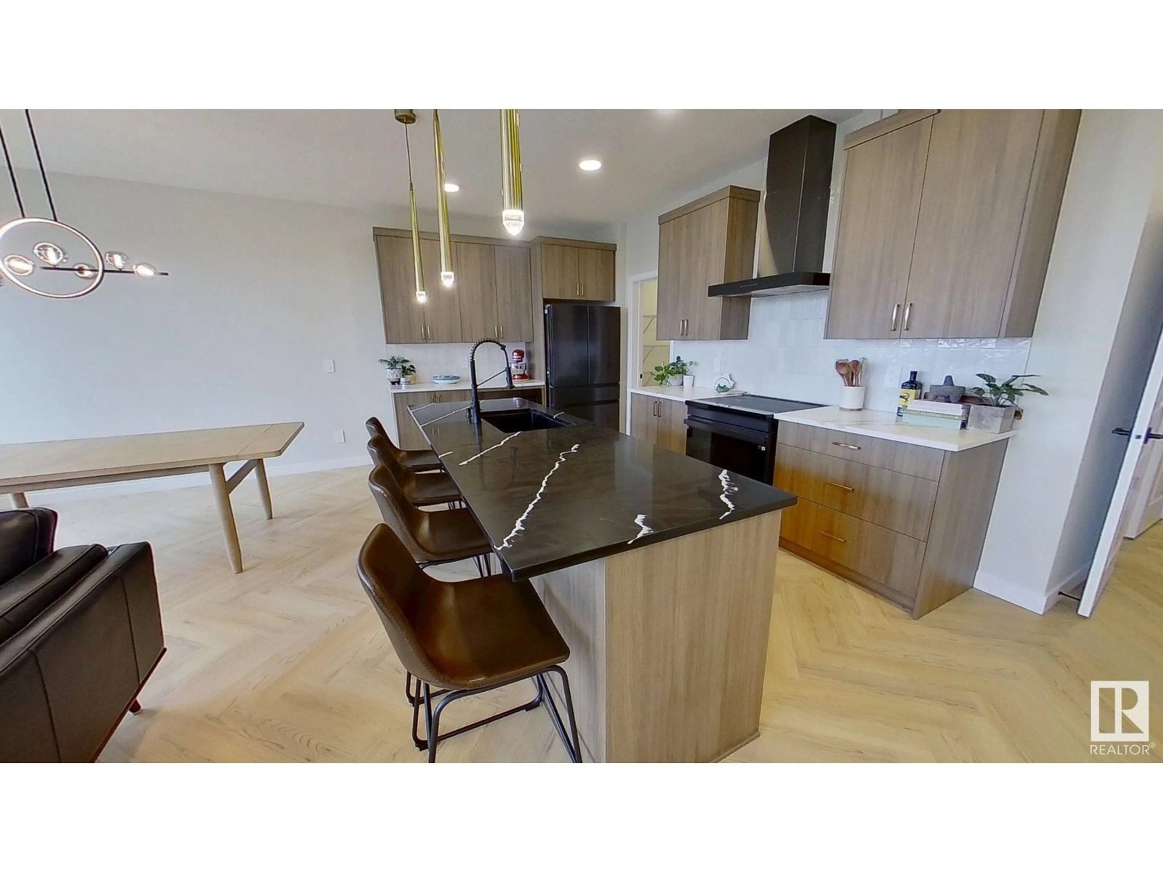 Open concept kitchen, unknown for 118 CANTER WD, Sherwood Park Alberta T8H2Z3