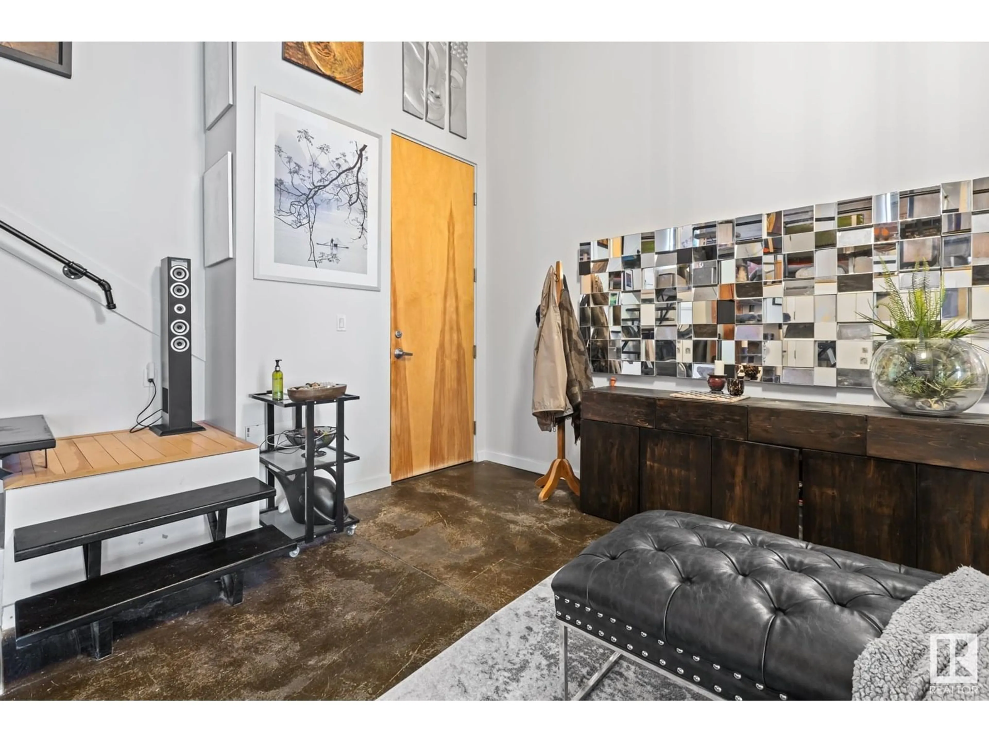 Indoor entryway for #134 - 10309 107 ST, Edmonton Alberta T5J1K3