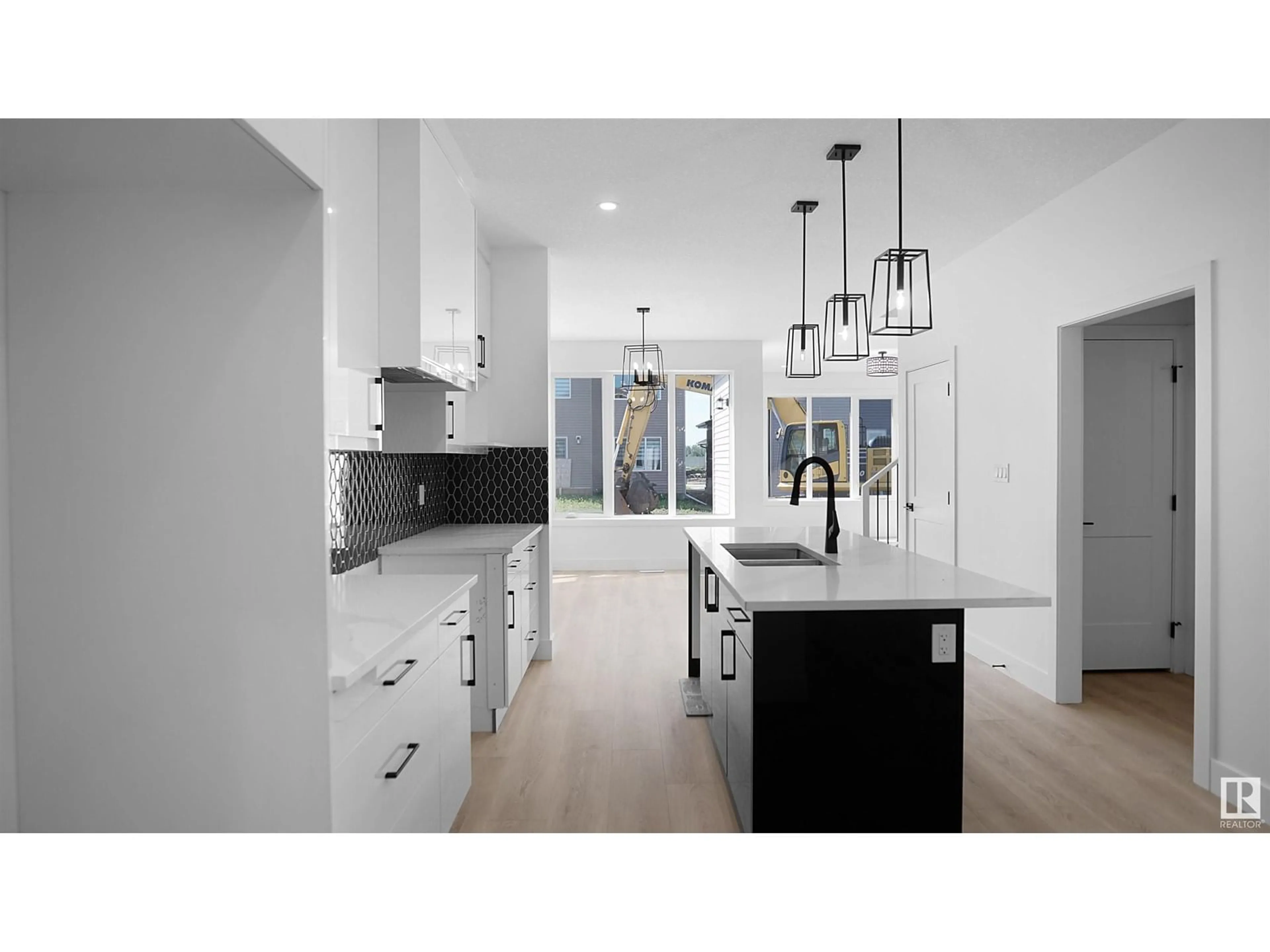 Open concept kitchen, ceramic/tile floor for 711 31 AV, Edmonton Alberta T6T2V6
