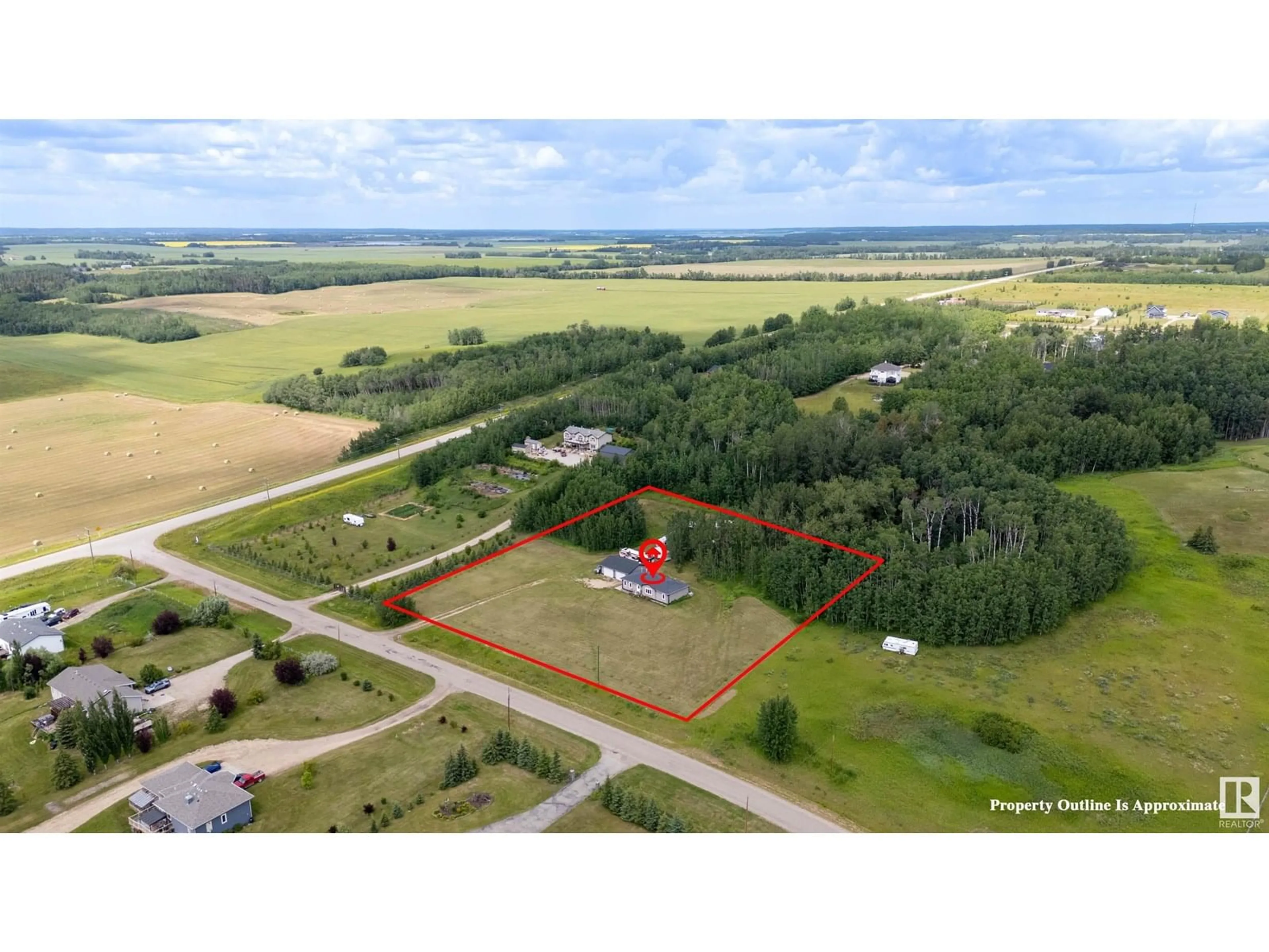 A pic from outside/outdoor area/front of a property/back of a property/a pic from drone, building for 55109 - 422 HWY 777, Rural Lac Ste. Anne County Alberta T0E1V0