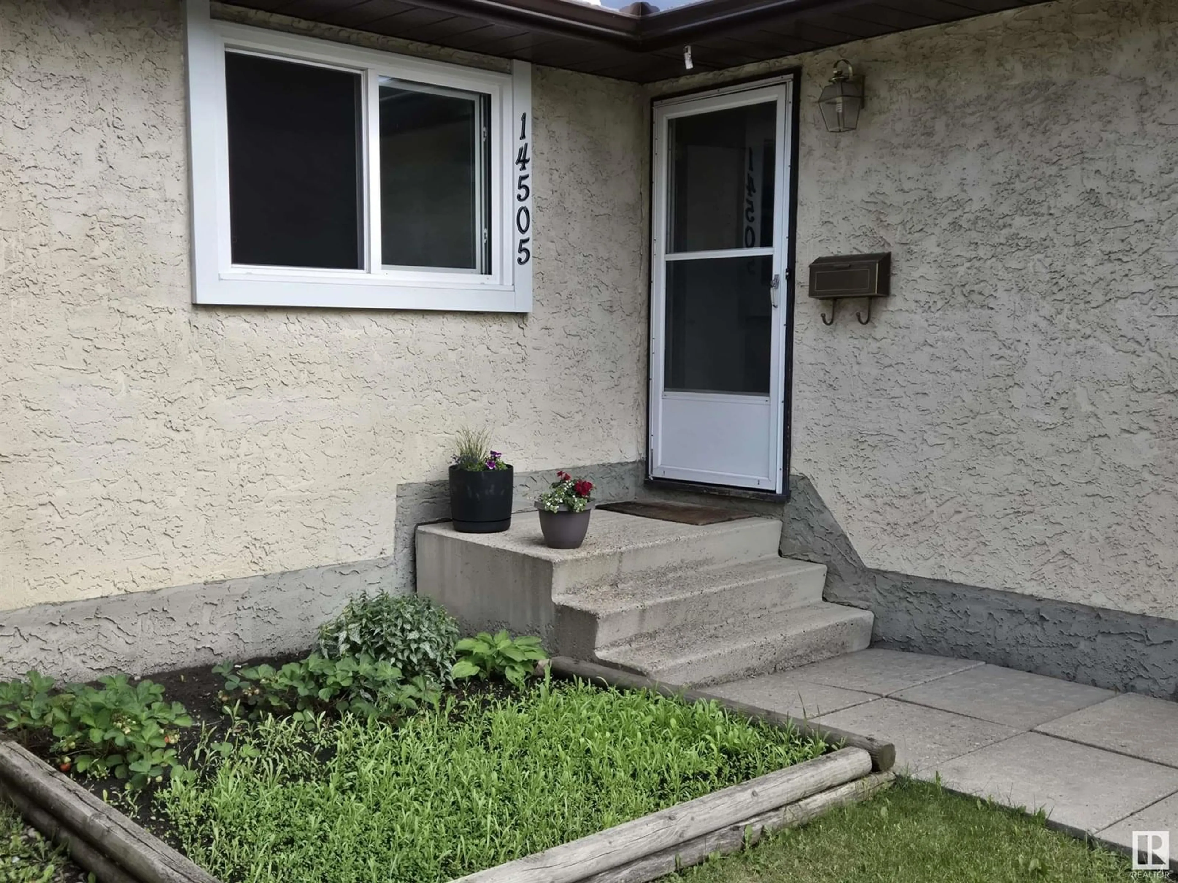 Unknown for 14505 23 ST, Edmonton Alberta T5Y1T4