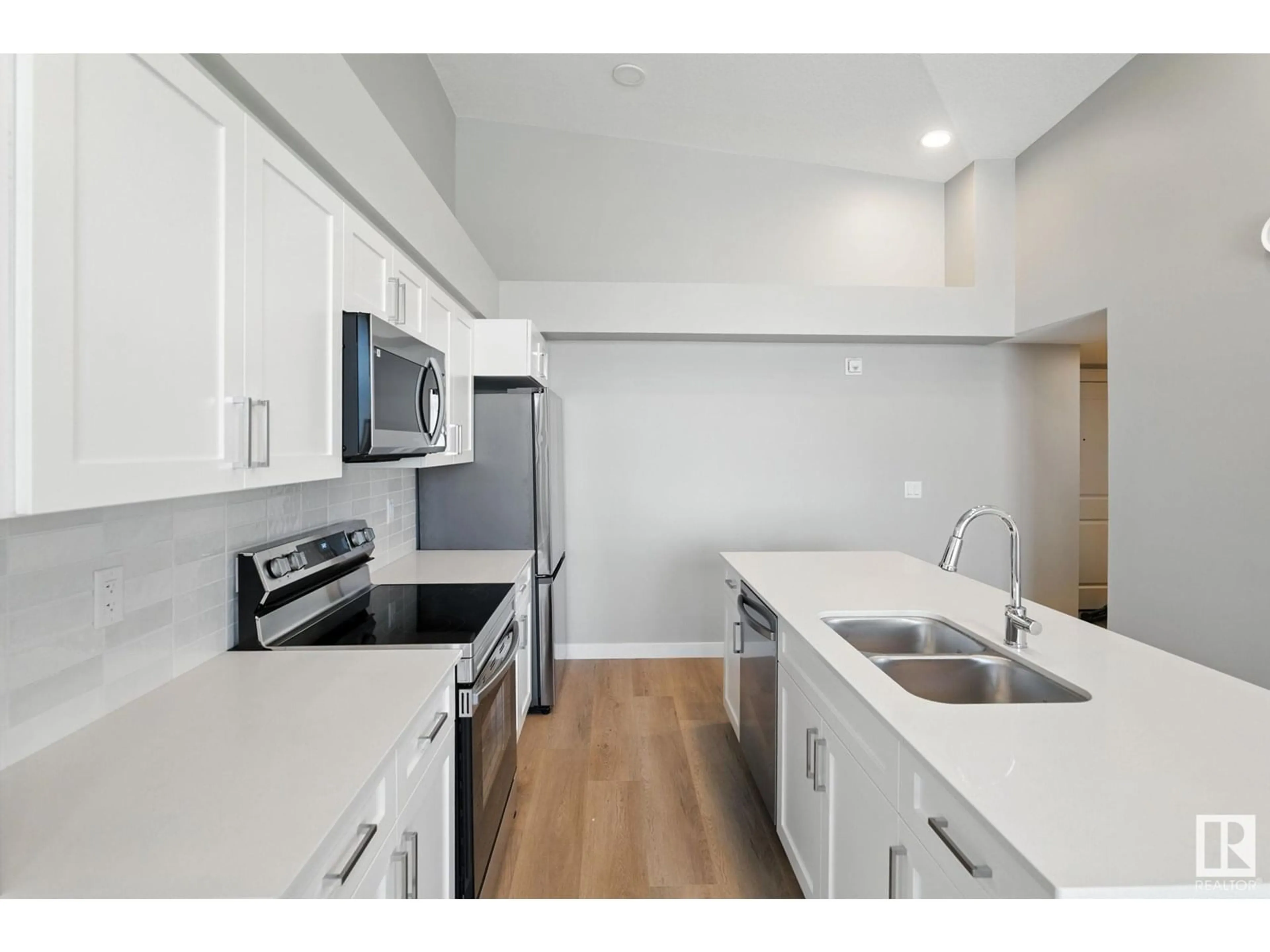 Standard kitchen, unknown for #428 - 1506 TAMARACK BLV, Edmonton Alberta T6T2J5