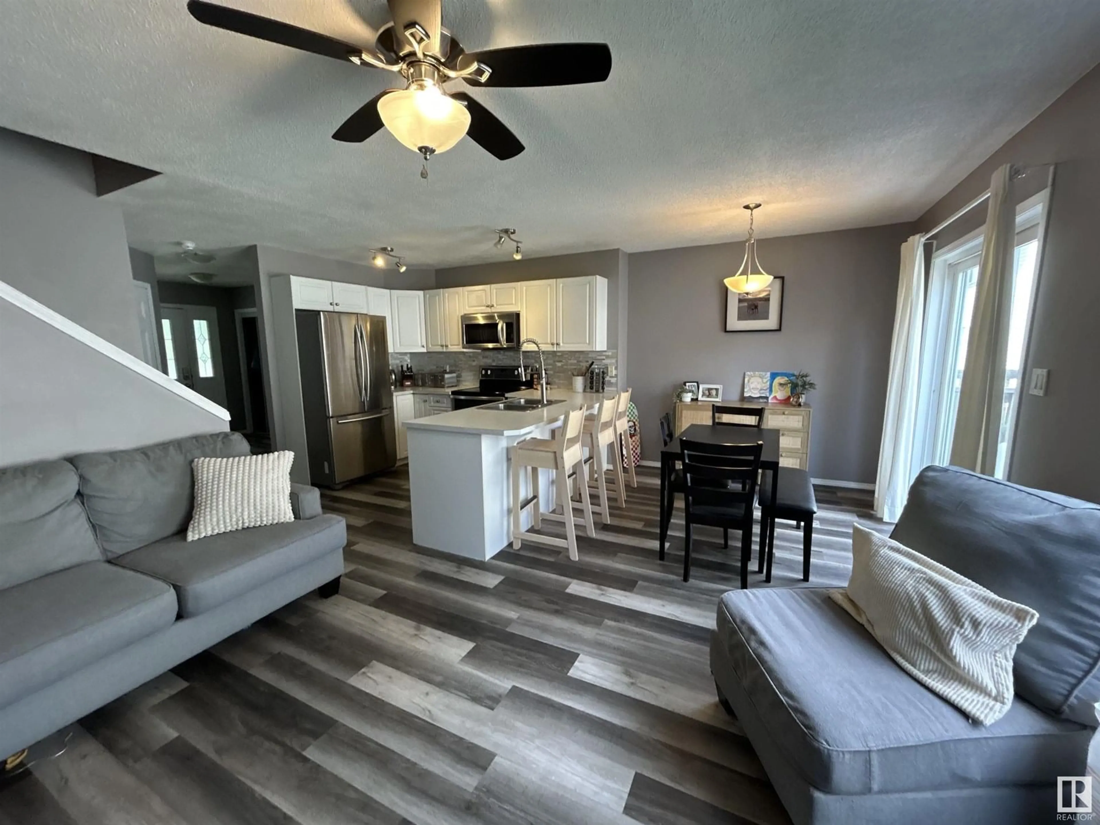 Open concept kitchen, unknown for 5001 - 59 62 ST, Beaumont Alberta T4X0C7