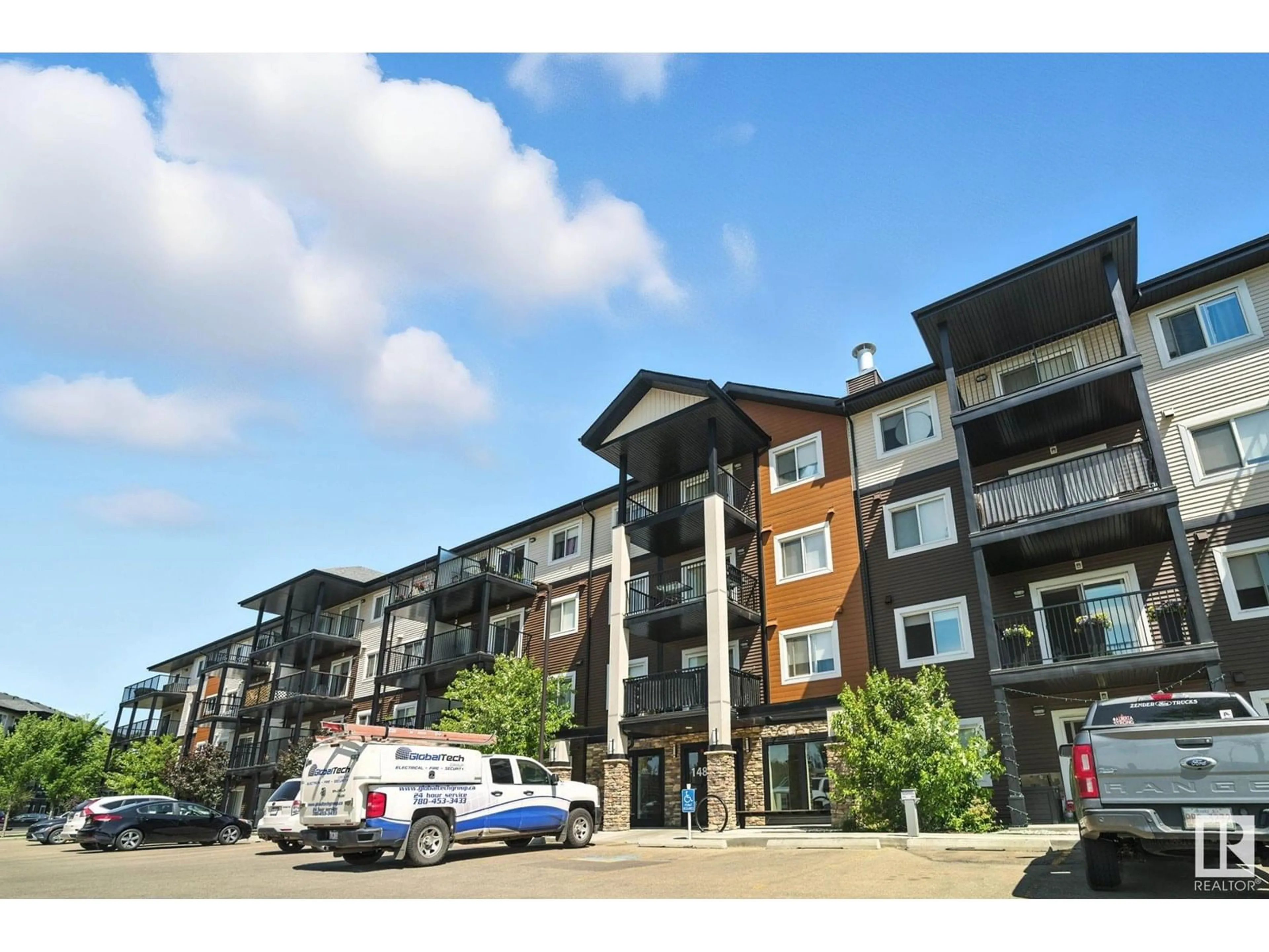 Blurry image for 427 EBBERS BV, Edmonton Alberta T5Y4A4