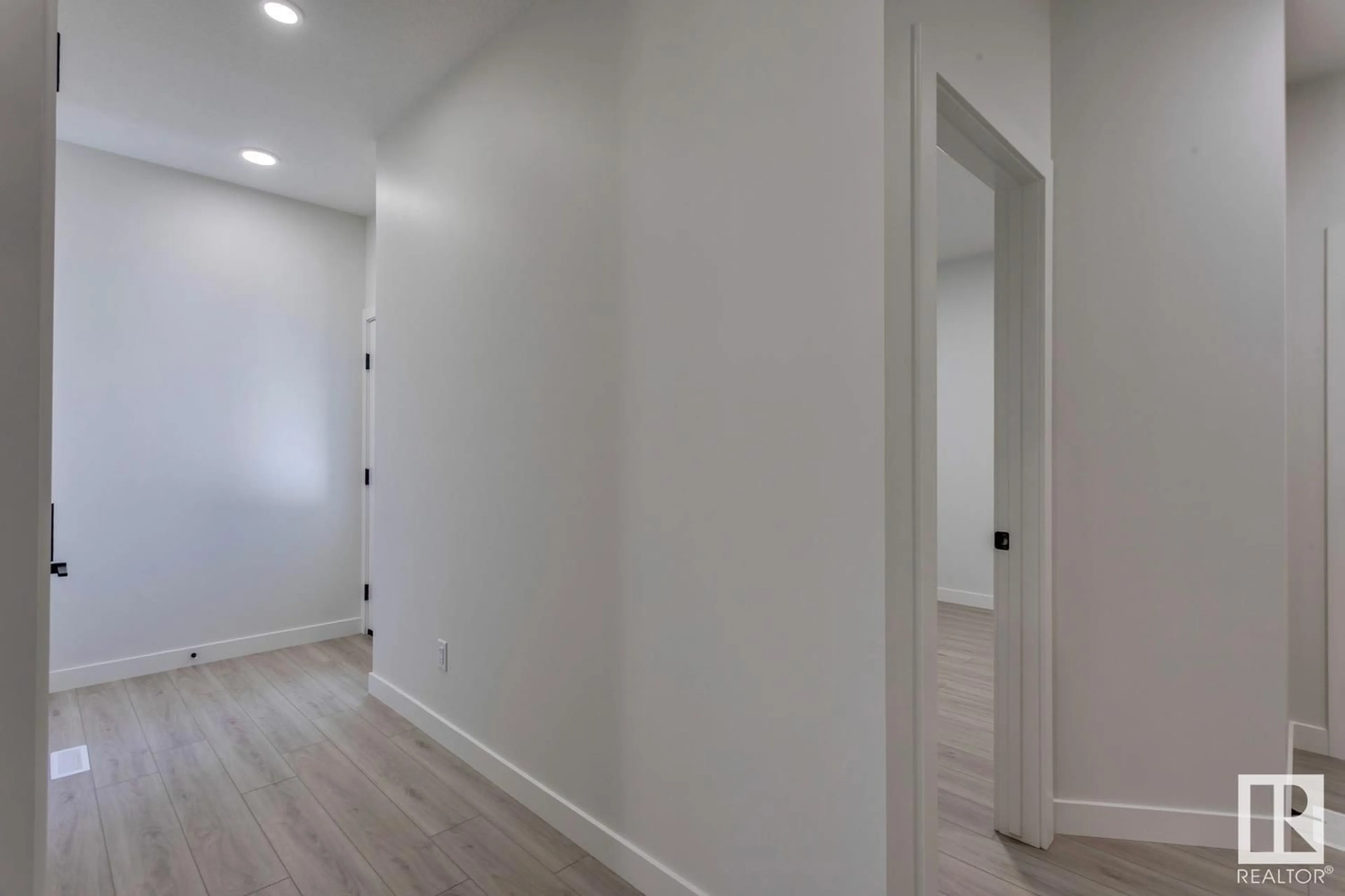 A pic of a room for SW SW - 335 29 ST, Edmonton Alberta T6X3E7