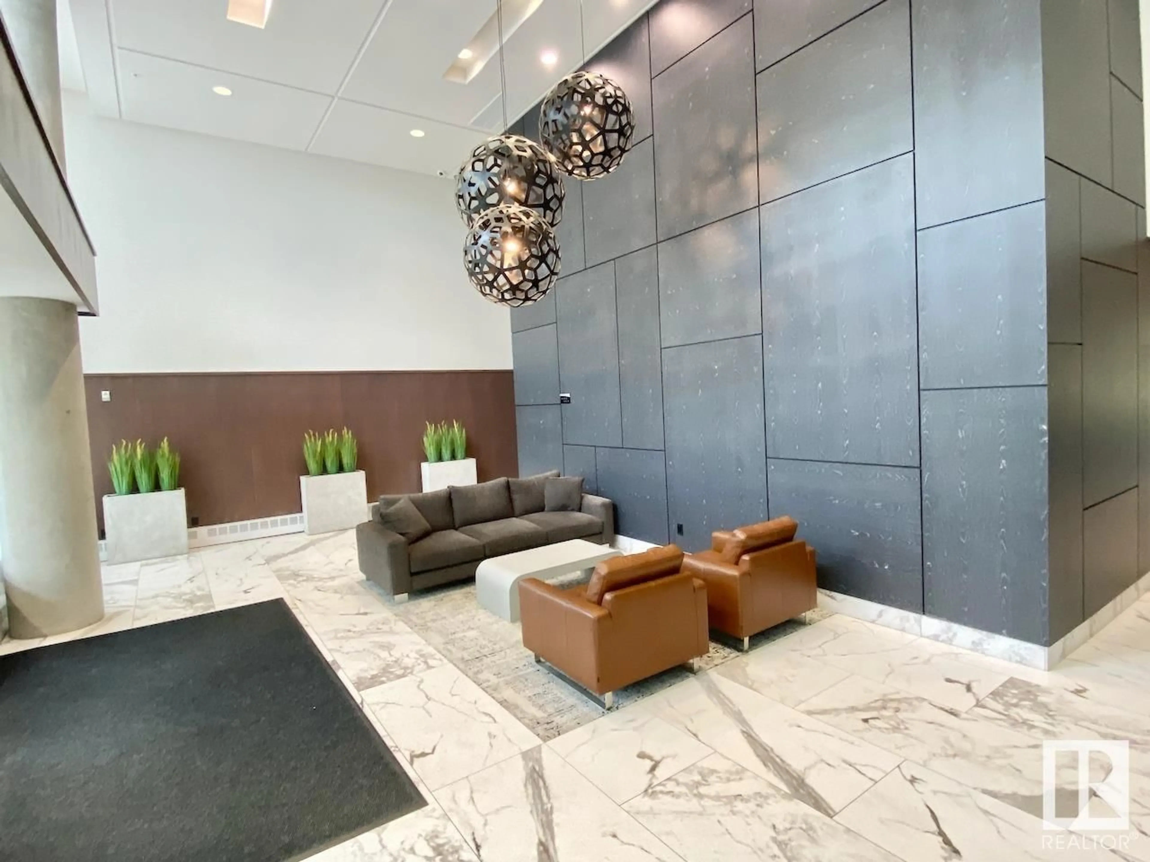 Lobby for 706 - 2510 109 ST NW, Edmonton Alberta T6J2X1