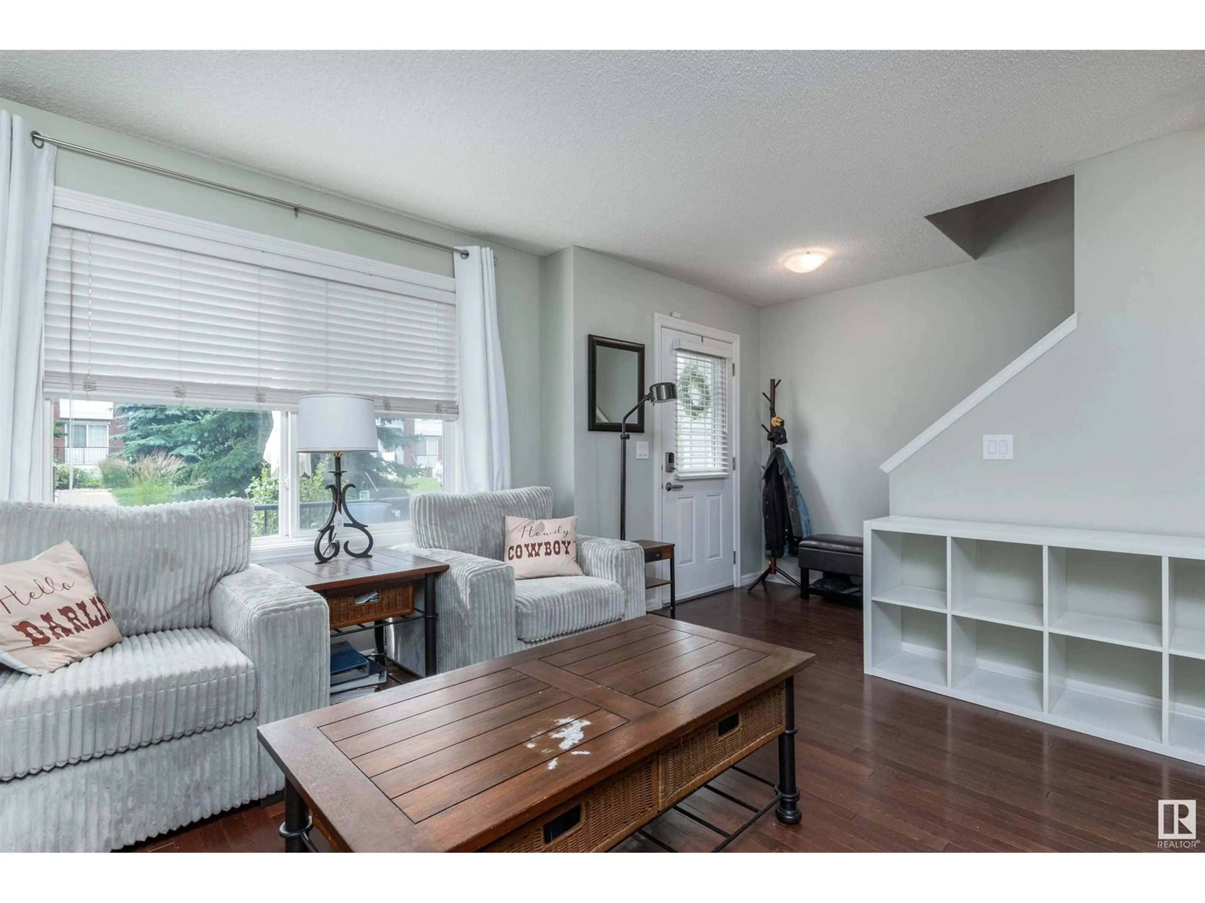 Living room with furniture, wood/laminate floor for 30 - 2336 ASPEN TR, Sherwood Park Alberta T8H0J1