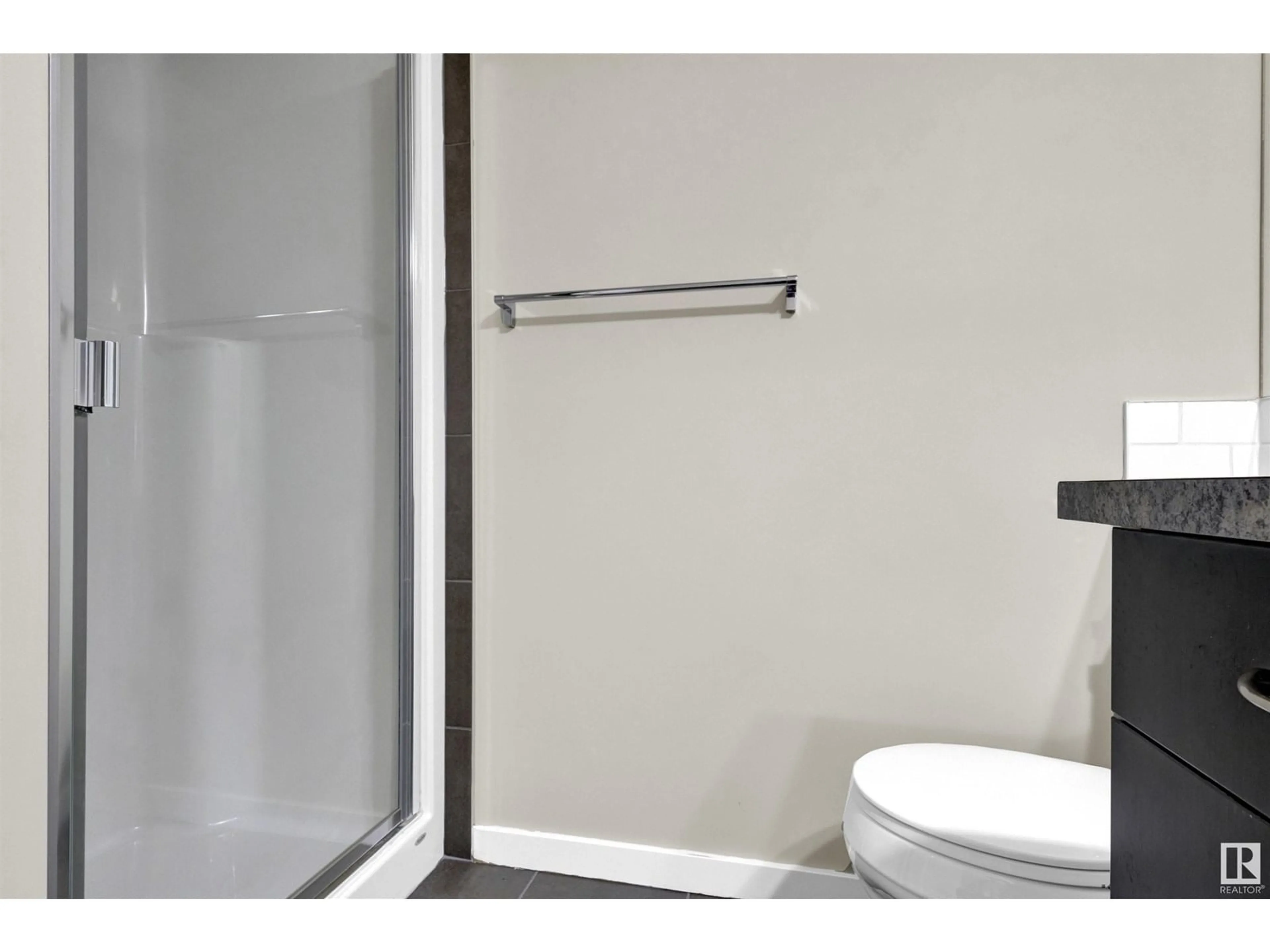 Standard bathroom, unknown for 50 9515 160 AV, Edmonton Alberta T5Z0M4