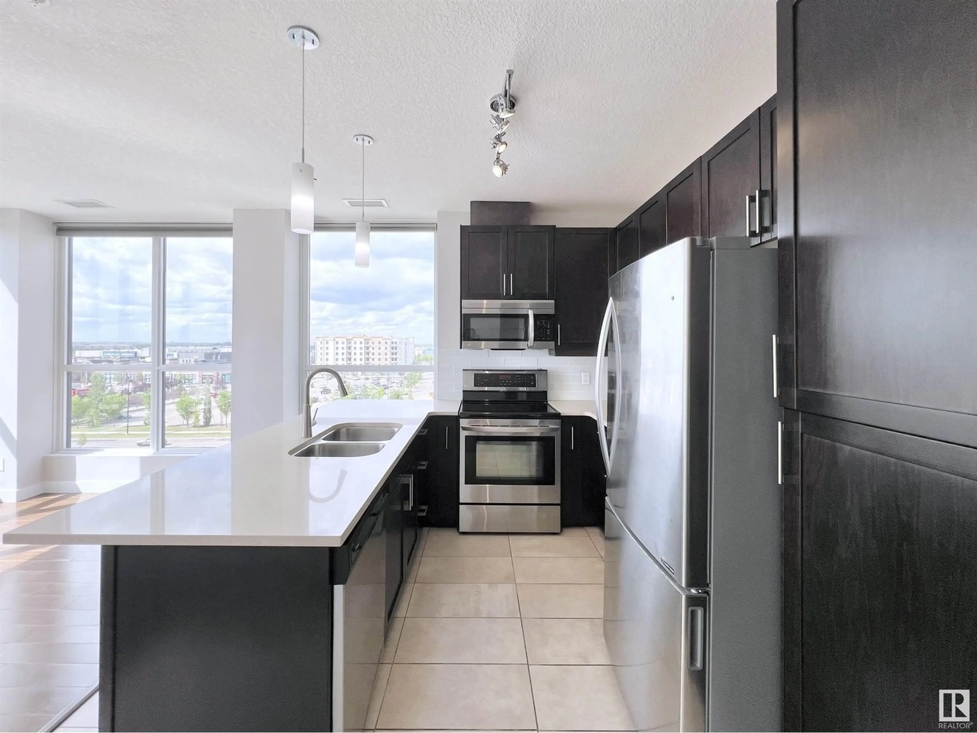 Unknown for 5151 - 616 WINDERMERE BV, Edmonton Alberta T6W2K4