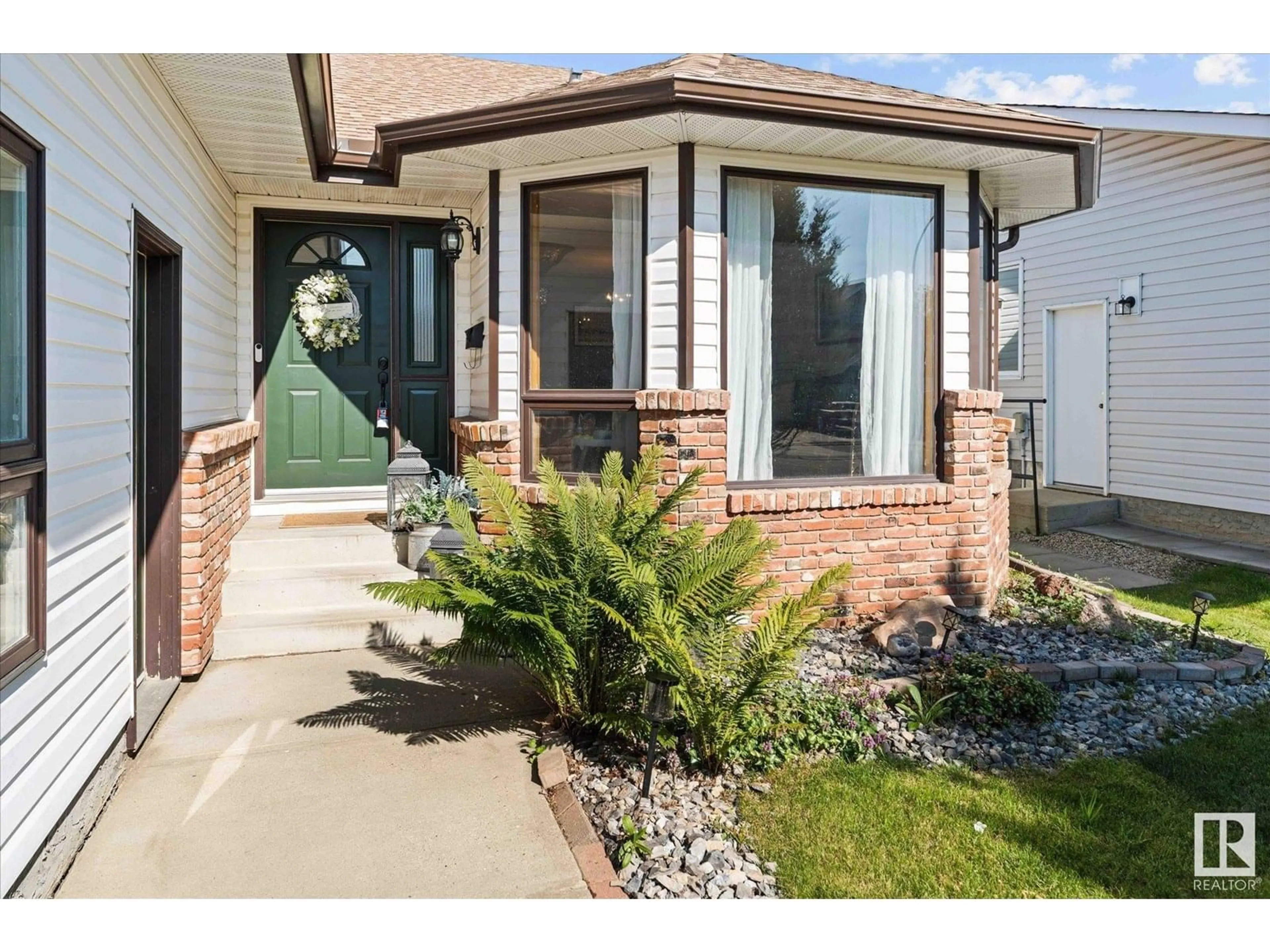 Unknown for 5704 47 ST, Stony Plain Alberta T7Z1C6
