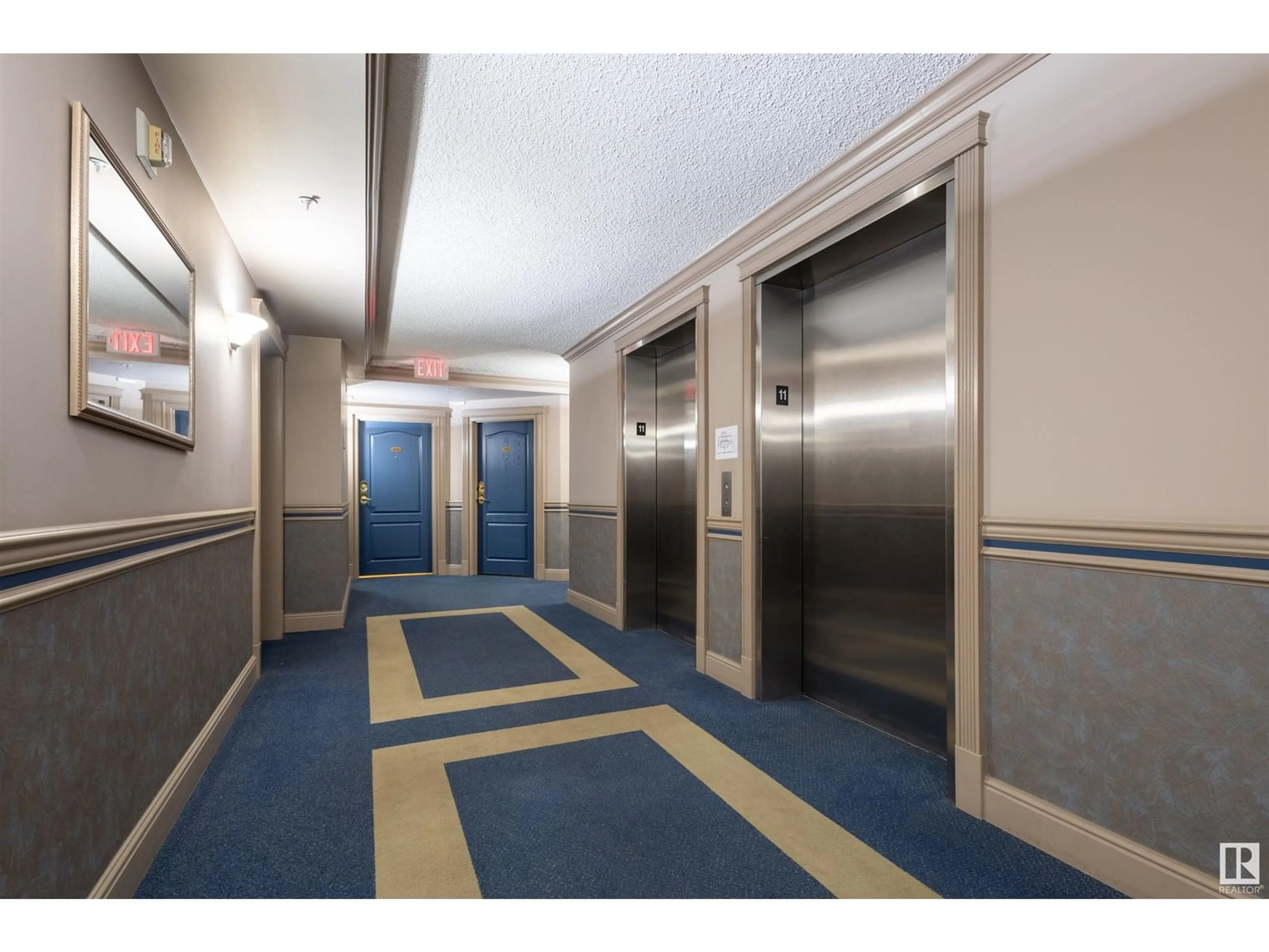 Indoor foyer for #1101 - 10649 SASKATCHEWAN DR NW, Edmonton Alberta T6E6S8