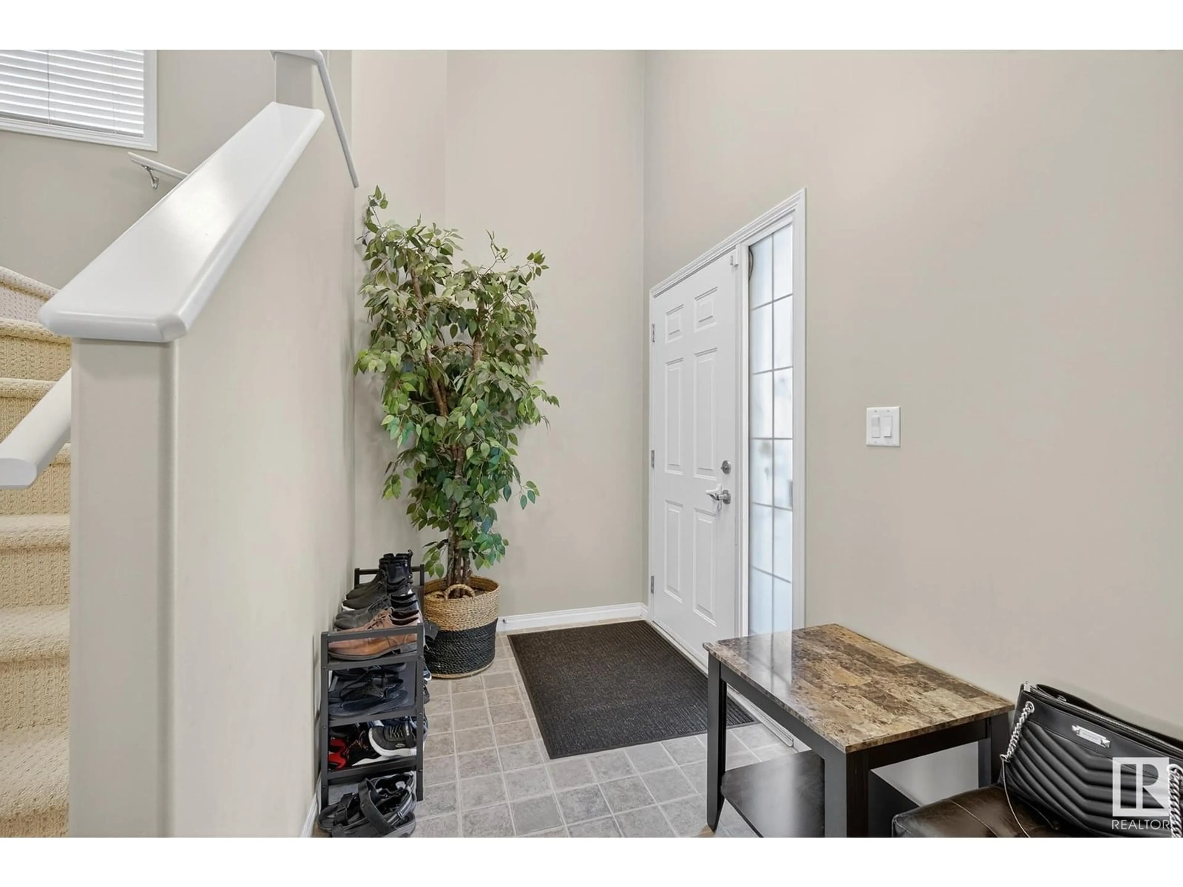 Indoor entryway for 3725 137A AV, Edmonton Alberta T5Y3G7
