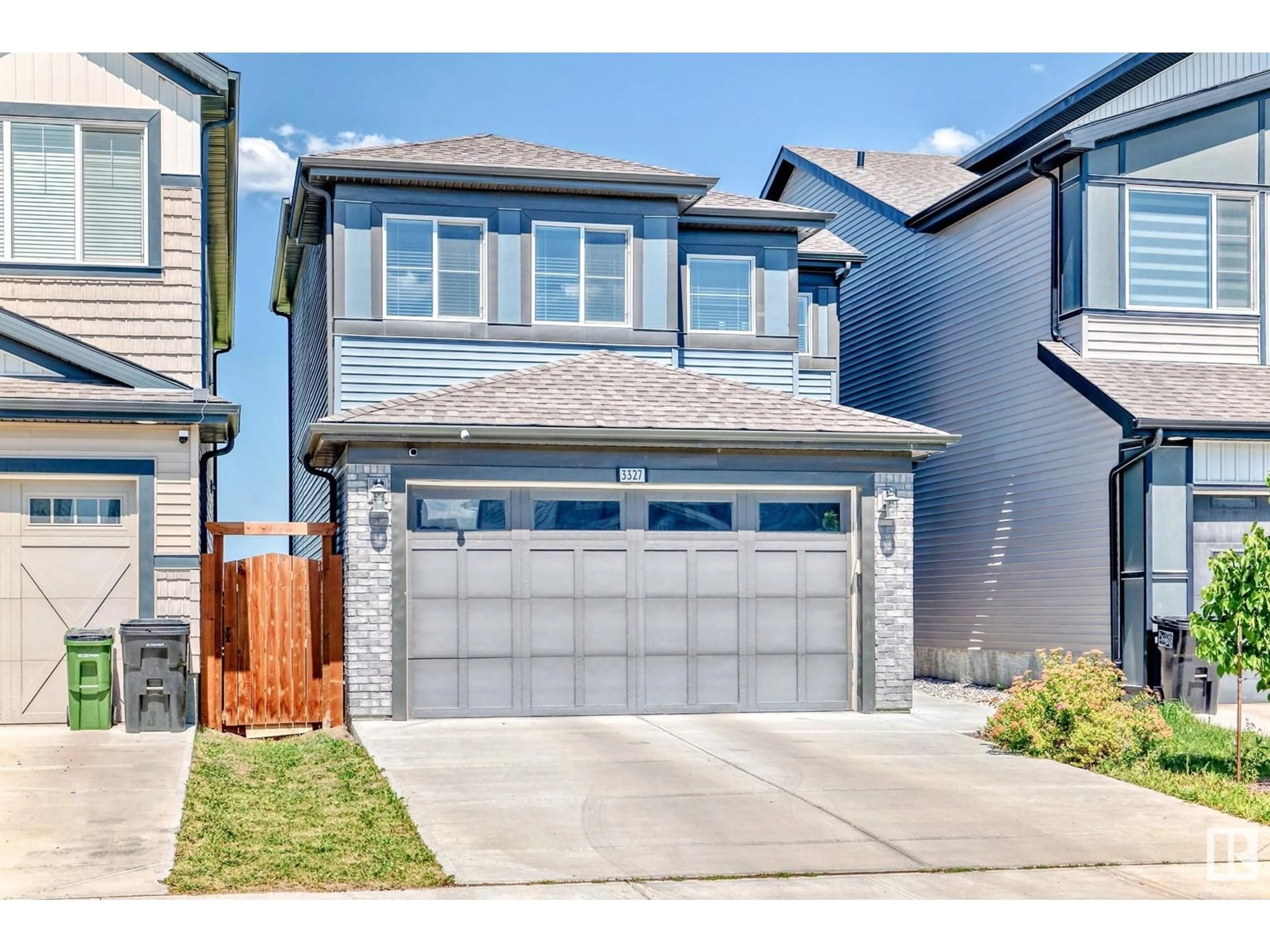 Home with vinyl exterior material, street for 3327 PARKER LO, Edmonton Alberta T6W4C2