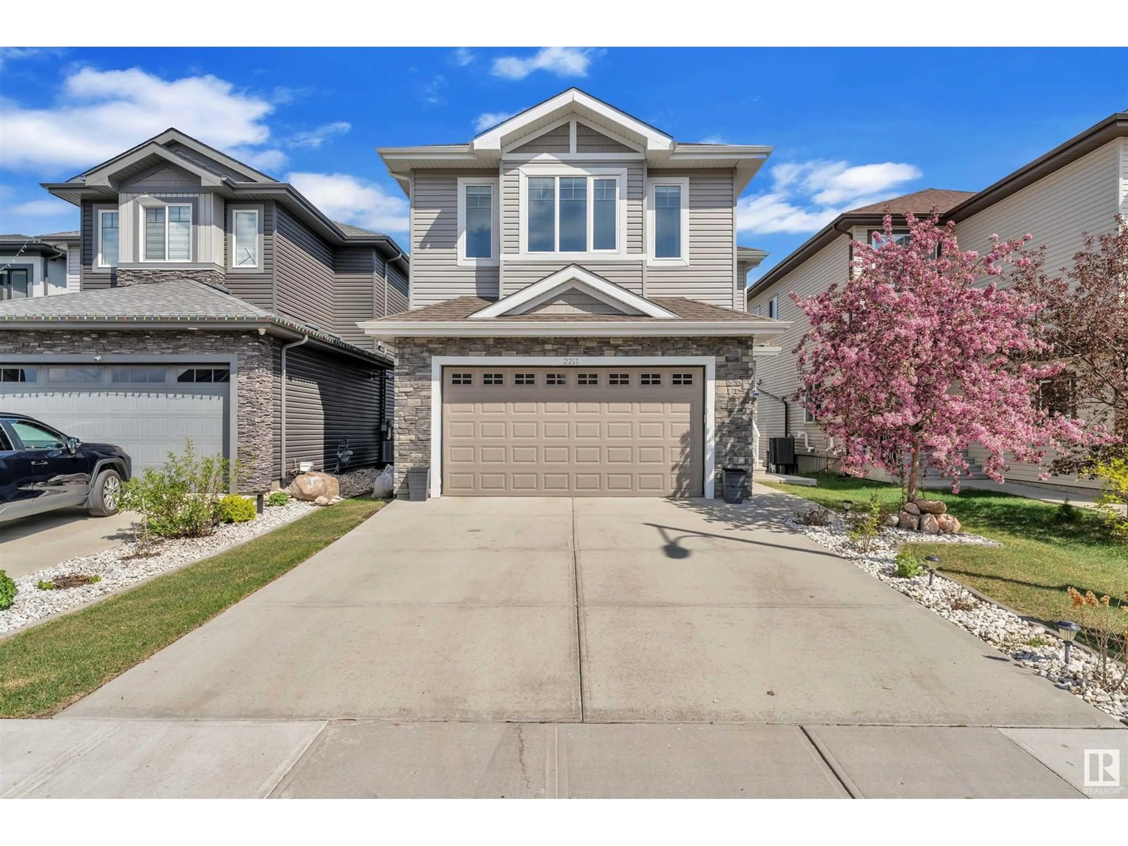 Unknown for NW - 2211 22 ST, Edmonton Alberta T6T0Z1