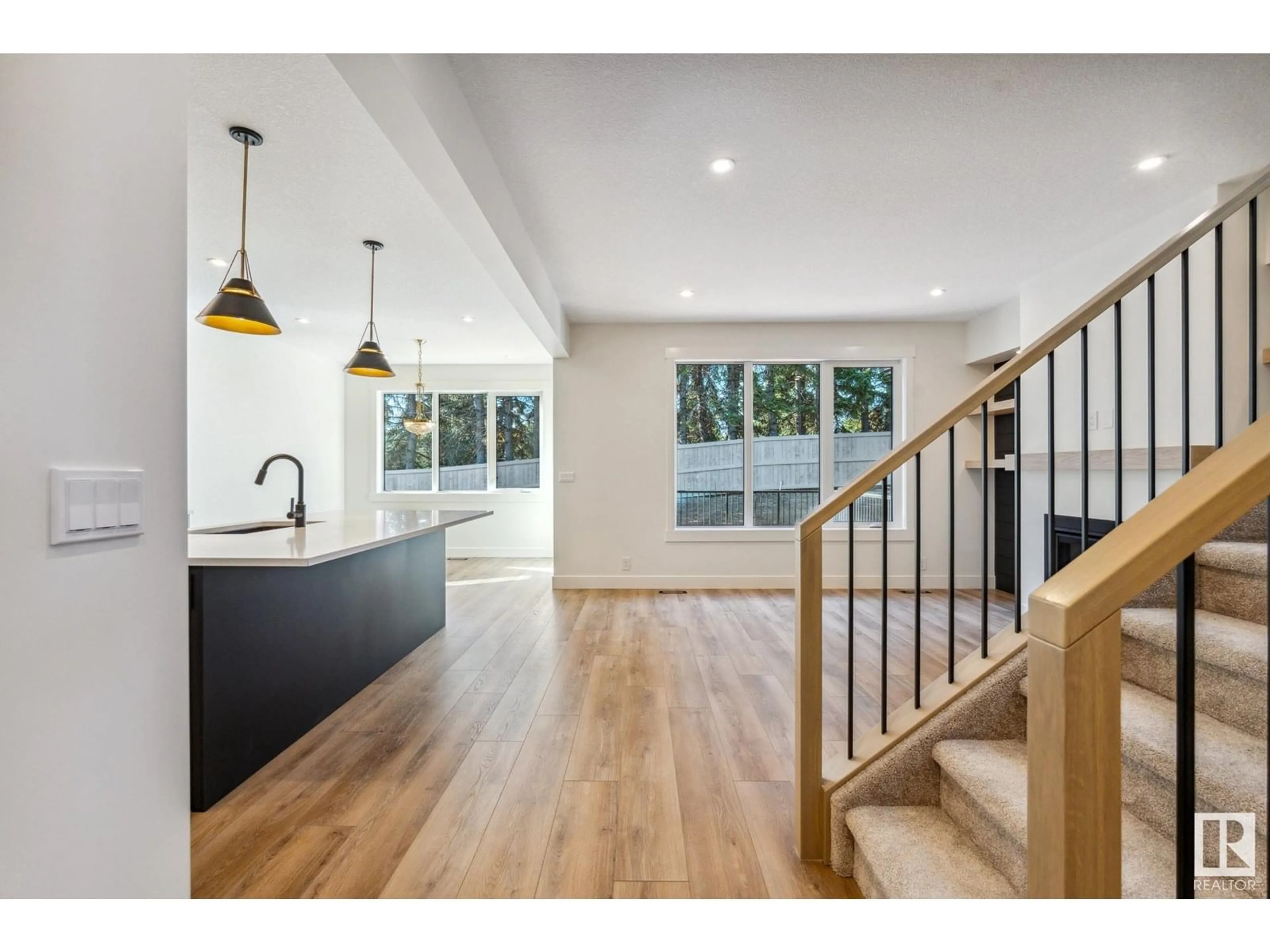 Open concept kitchen, unknown for 57 NEWBURY CI, Sherwood Park Alberta T8B0C4