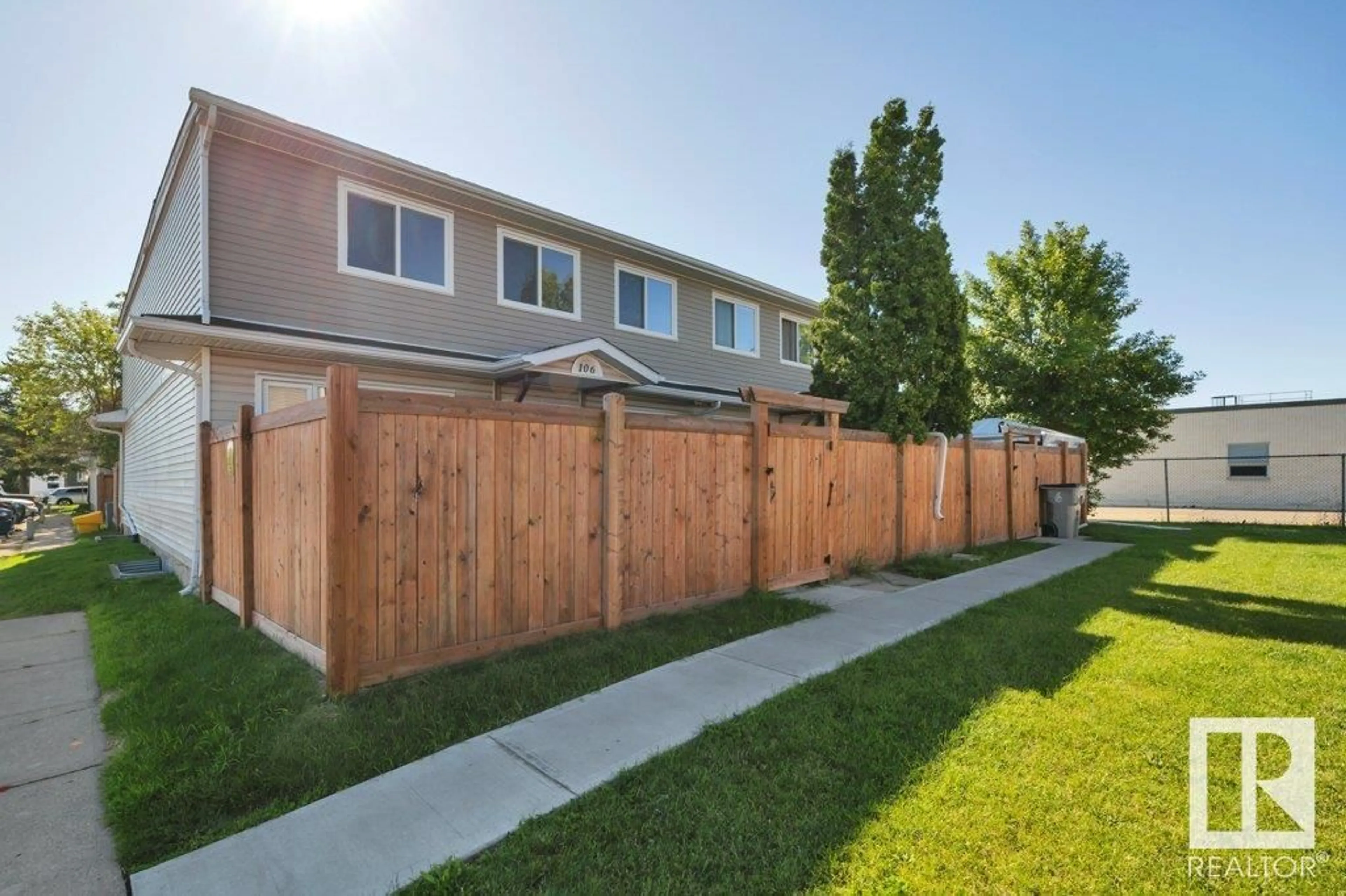 Patio, street for #106 - 106 TELFORD CO, Leduc Alberta T9E5M2