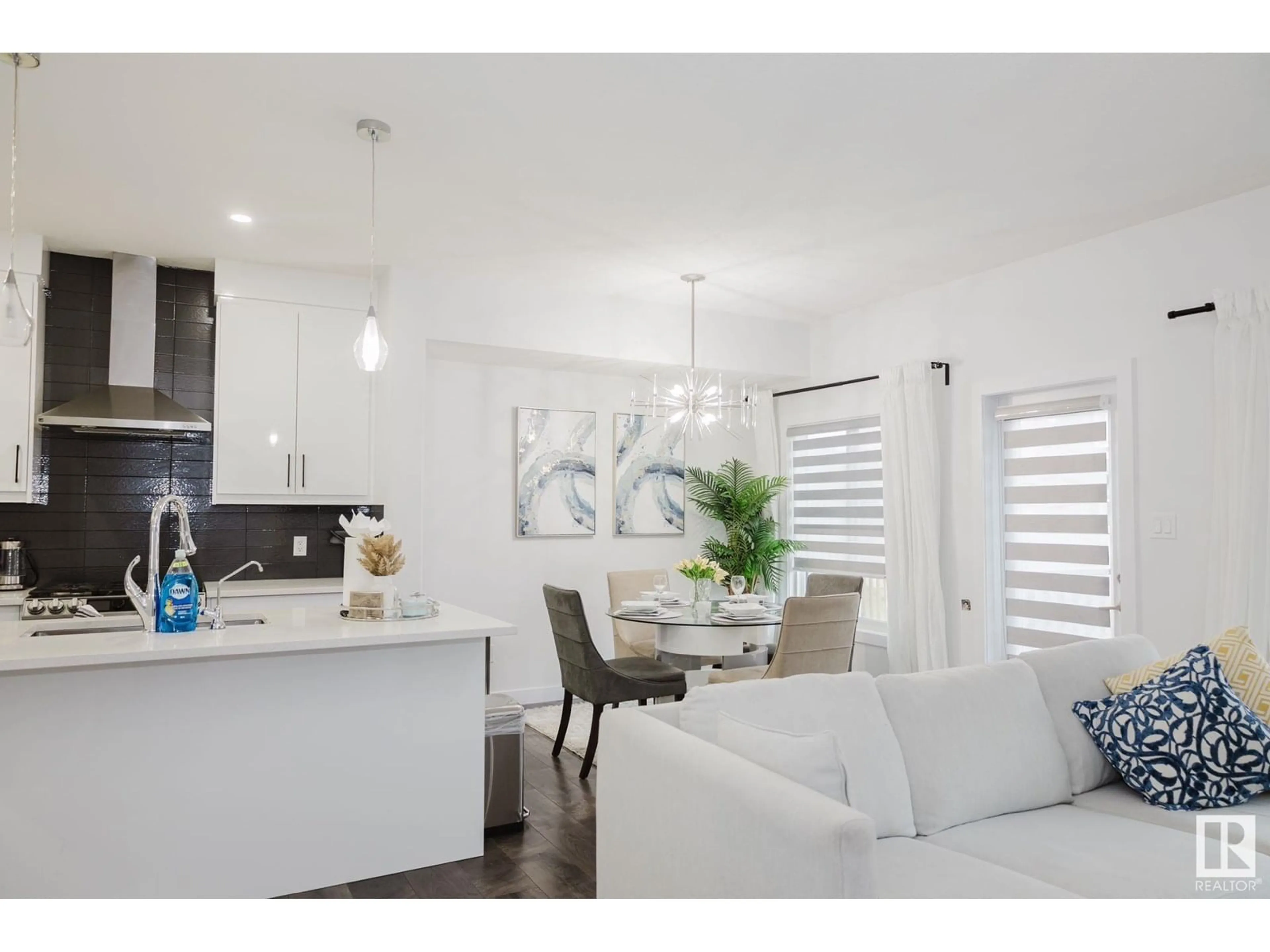 Open concept kitchen, unknown for 7209 CHIVERS PL, Edmonton Alberta T6W4L4