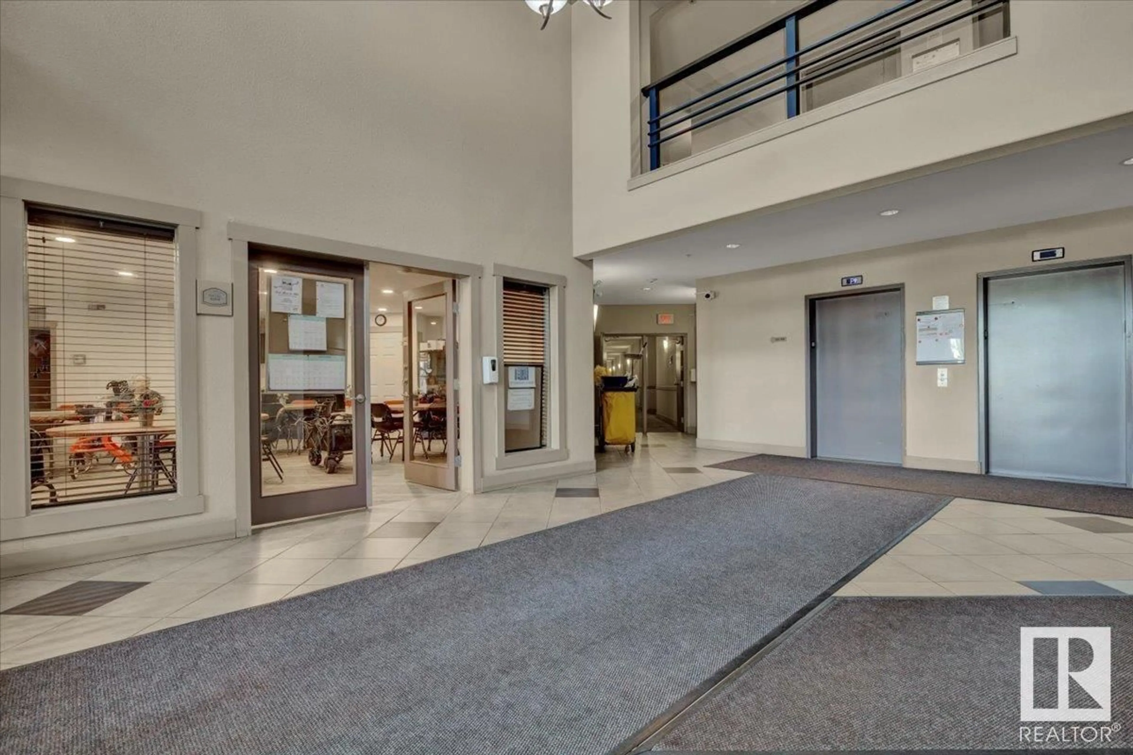 Indoor foyer for #140 - 16035 132 ST, Edmonton Alberta T6V0B4
