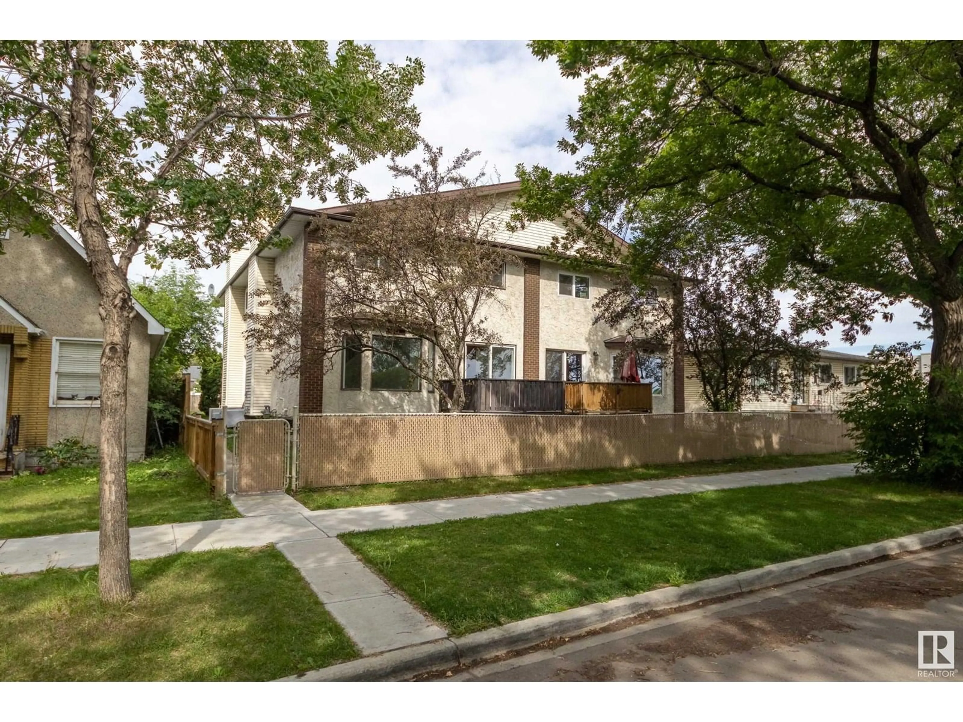 Unknown for 12430 85 ST, Edmonton Alberta T5B3H2
