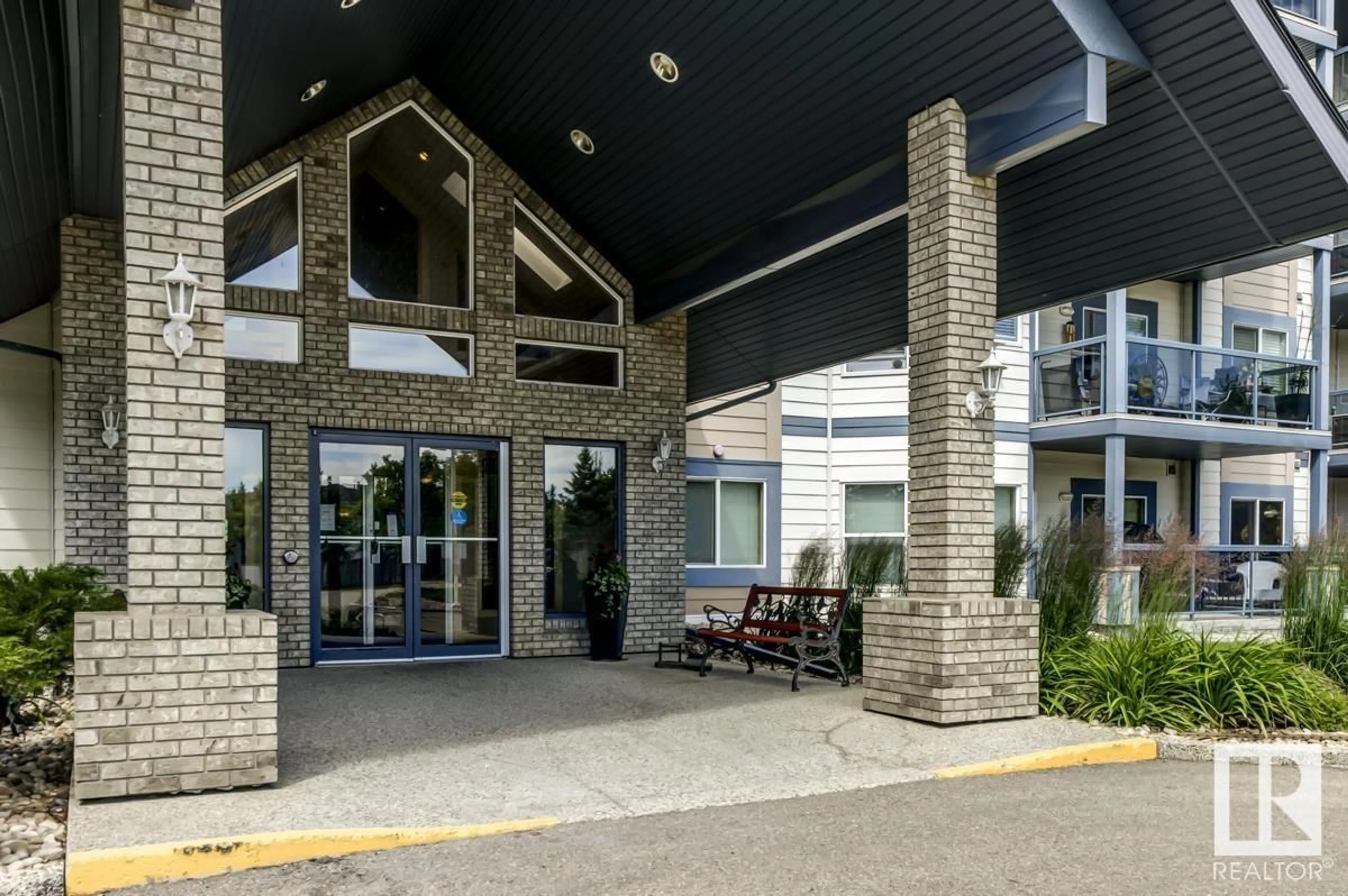 Unknown for 100 - 318 FOXHAVEN DR, Sherwood Park Alberta T8A6B6