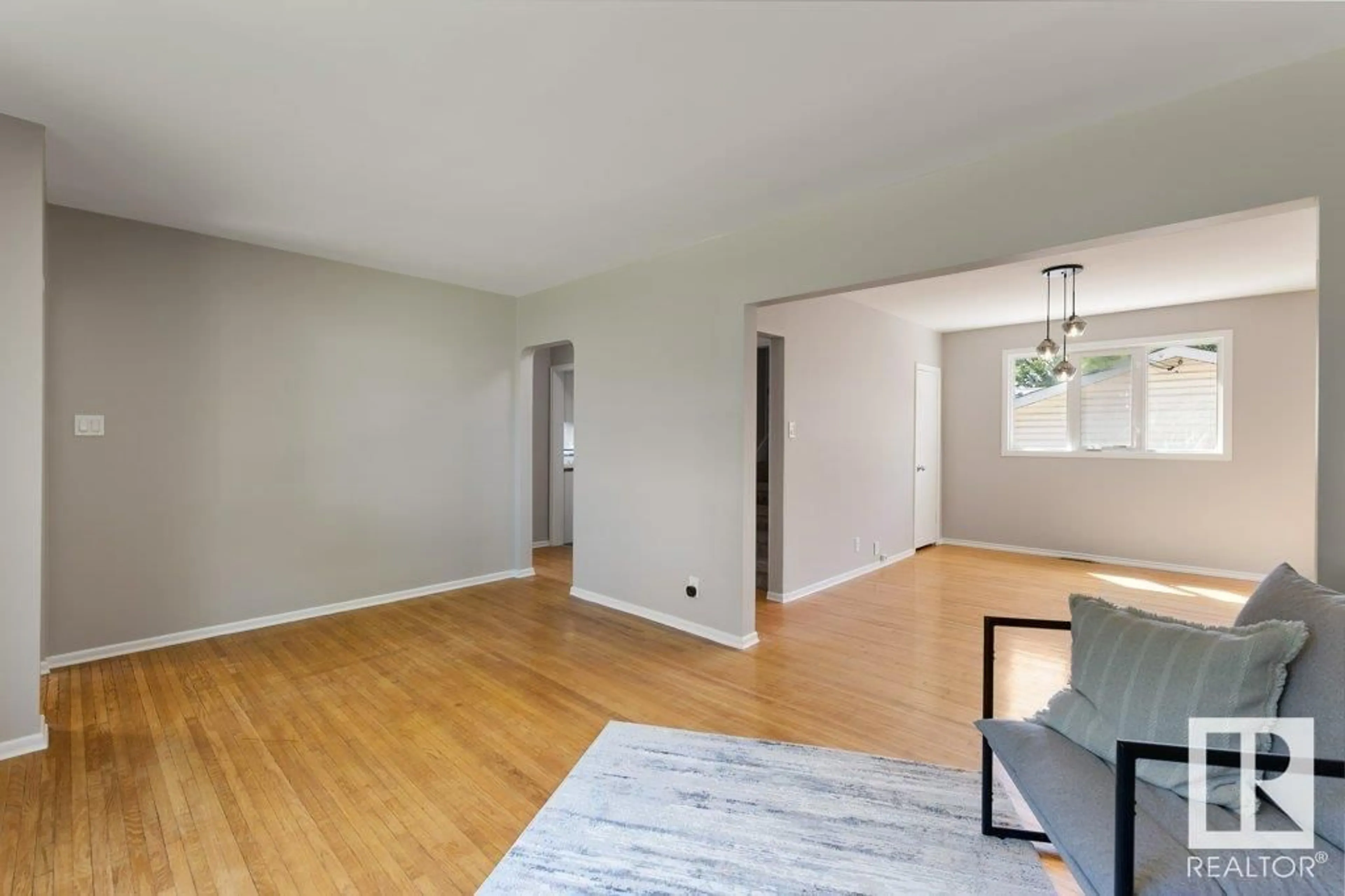 A pic of a room for NW - 13031 123A AV, Edmonton Alberta T5L2Y8