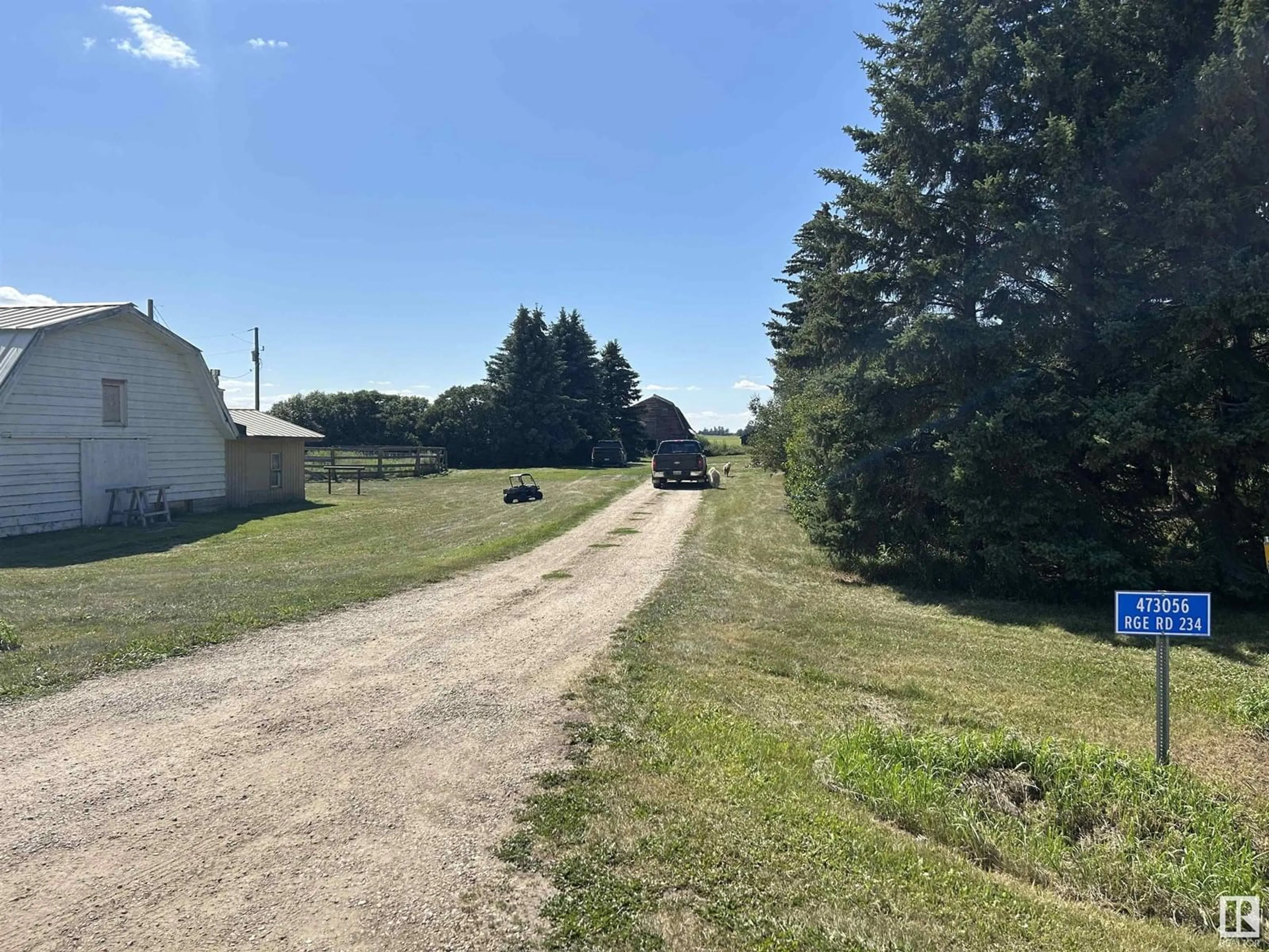 A pic from outside/outdoor area/front of a property/back of a property/a pic from drone, street for 473056 RGE ROAD 234, Rural Wetaskiwin County Alberta T9A1X1