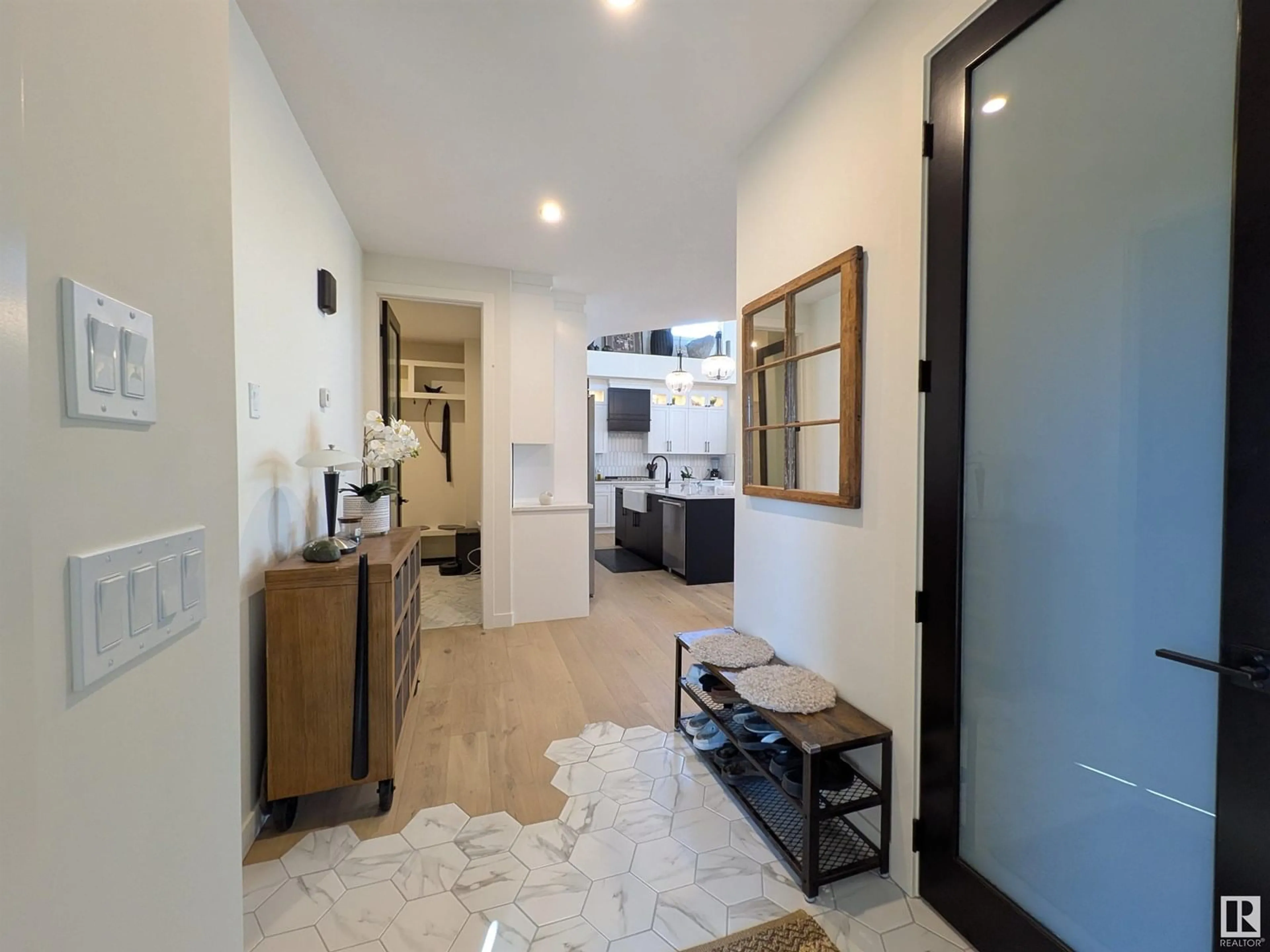 Indoor entryway for 73 ASHBURY CR, Spruce Grove Alberta T7X3C6