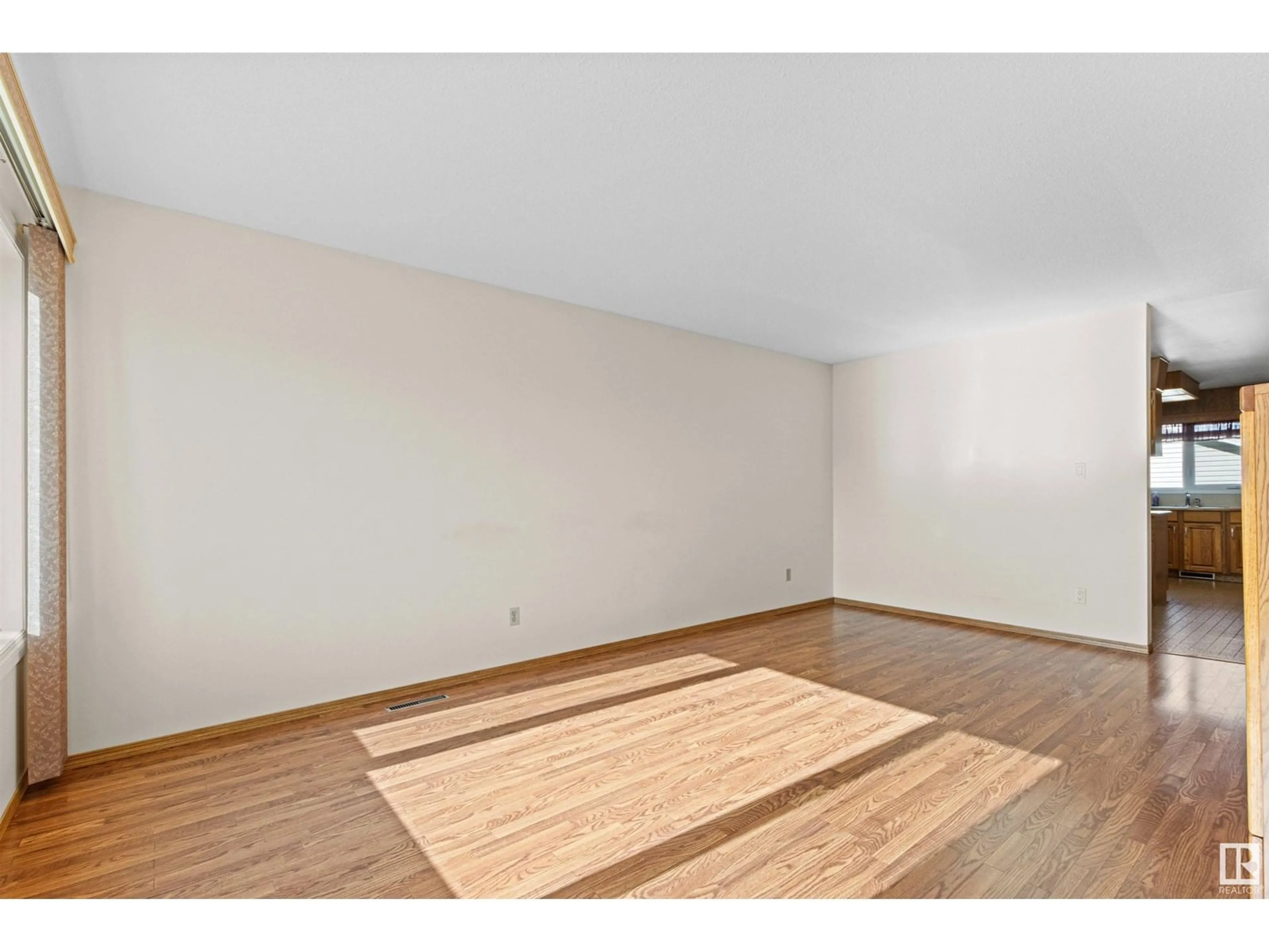 A pic of a room for NW - 10936 151 ST, Edmonton Alberta T5P1W1