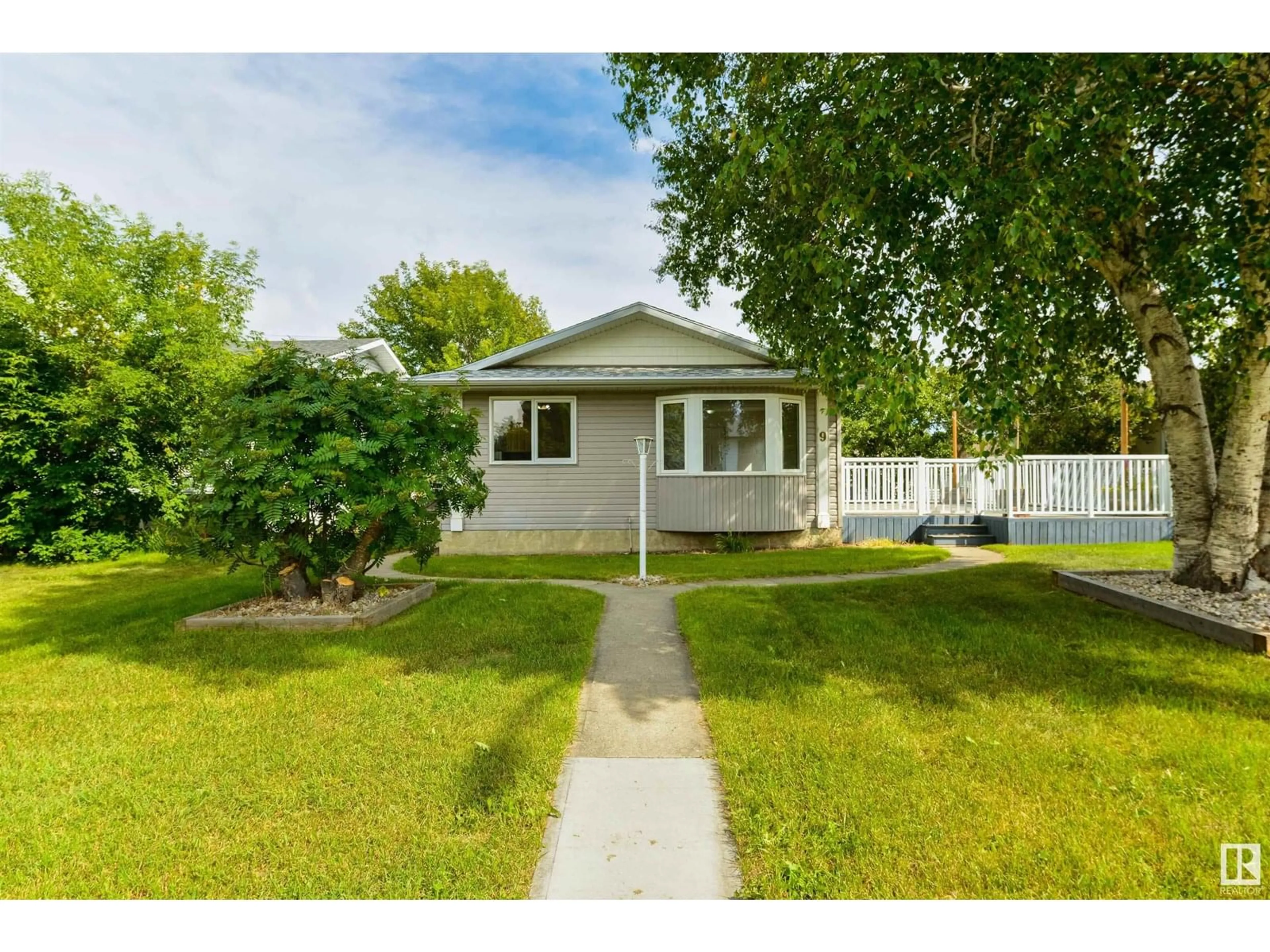 Unknown for 9 COLLINGWOOD AV, Spruce Grove Alberta T7X2E2