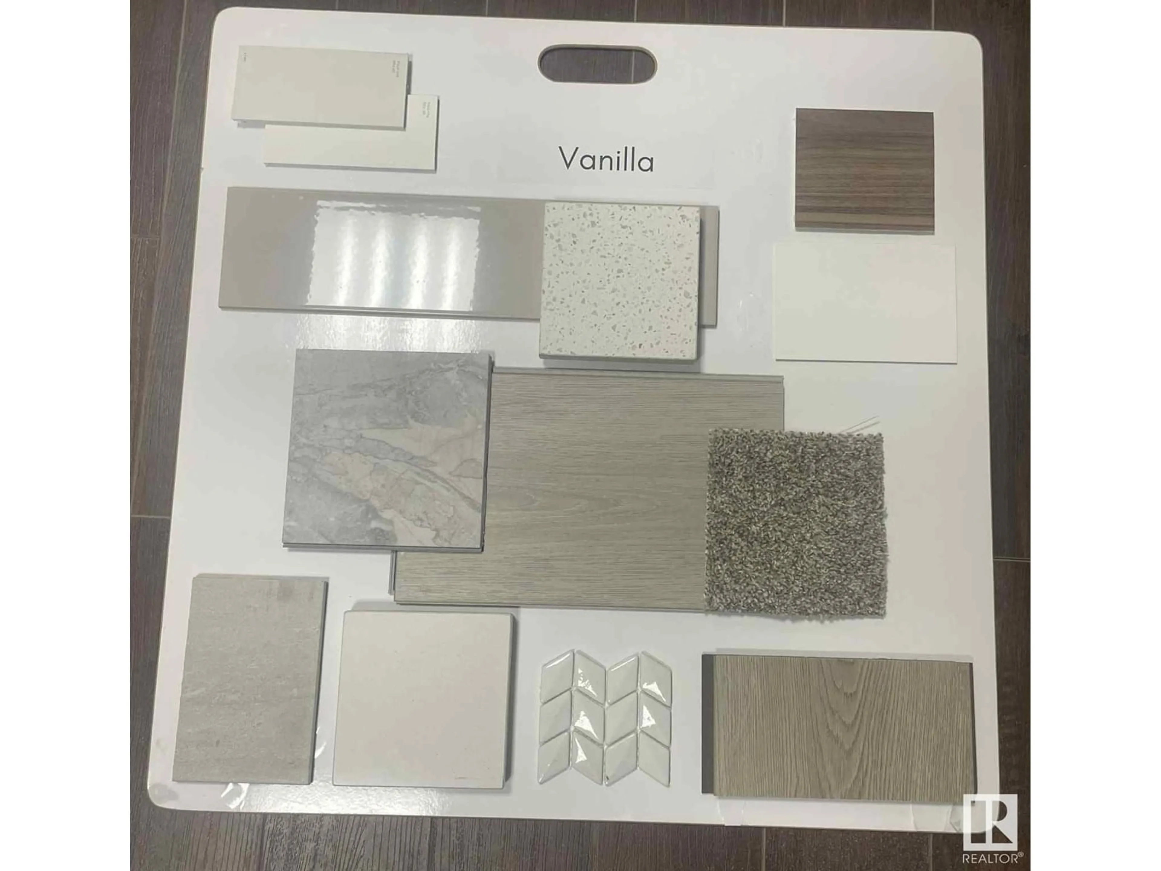 Home with vinyl exterior material, street for 86 PENN PL, Spruce Grove Alberta T7X2W7