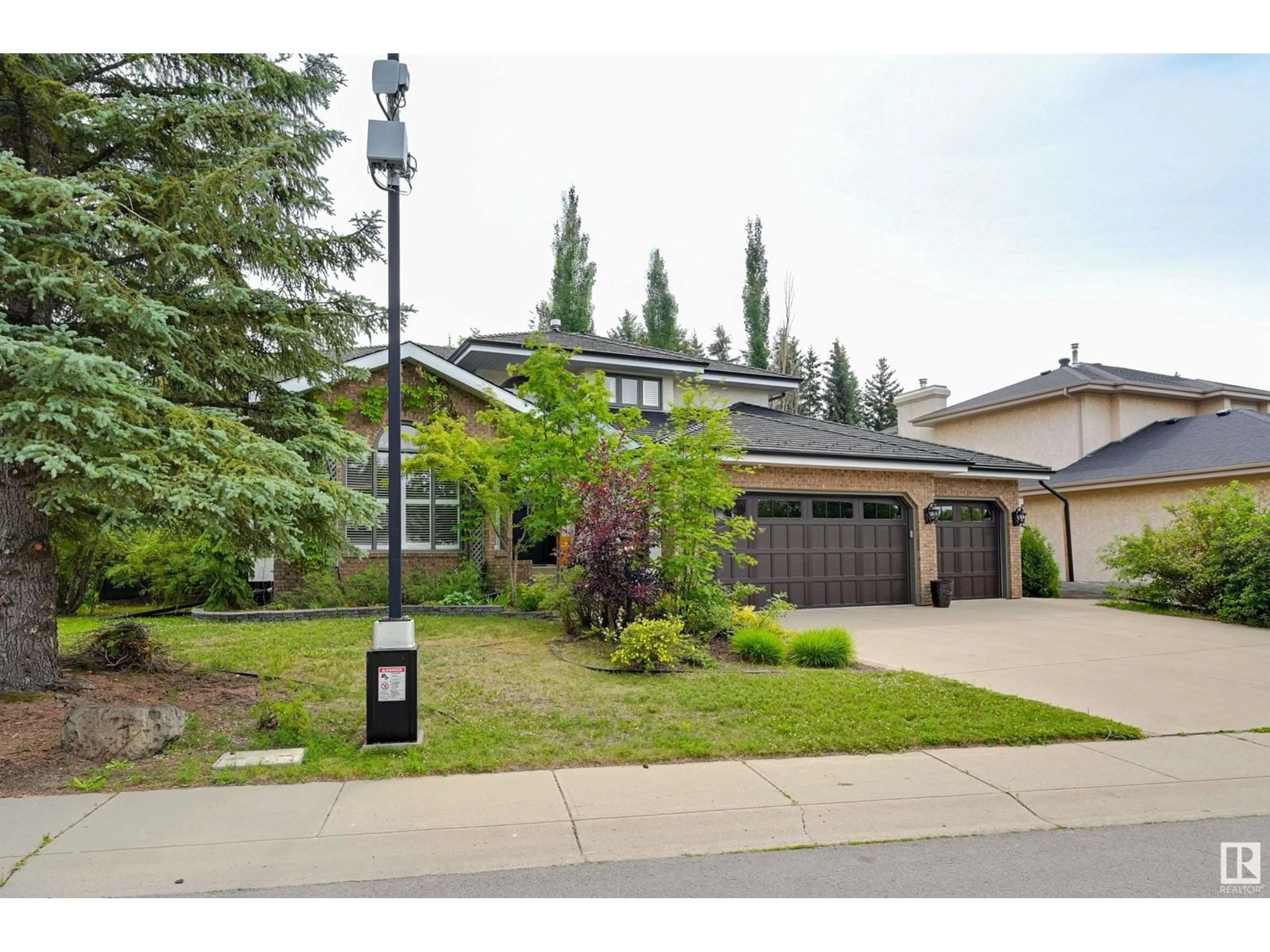 Unknown for 170 ROY ST, Edmonton Alberta T6R2A8