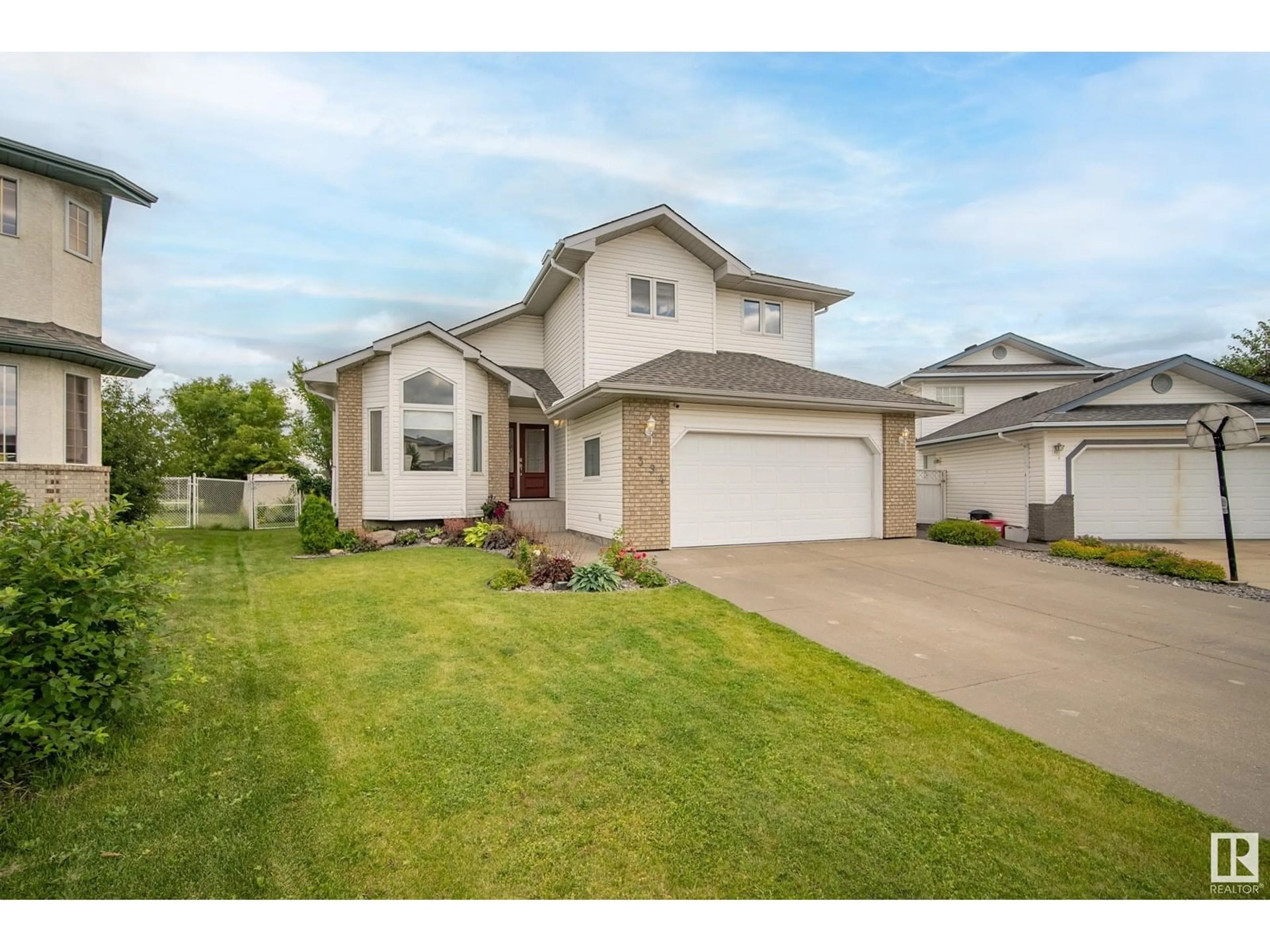 Unknown for 394 HOLLICK-KENYON RD, Edmonton Alberta T5Y2T7