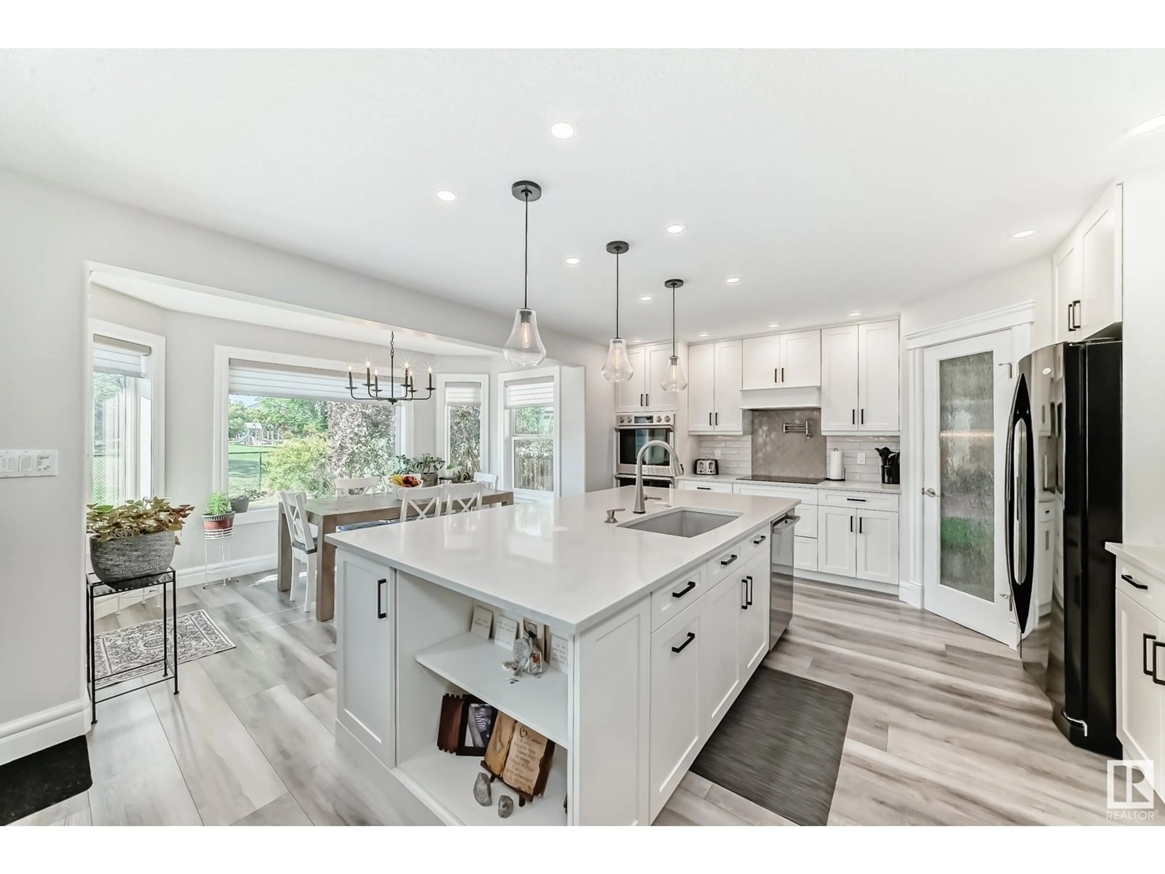 Open concept kitchen, ceramic/tile floor for 61 SUMMERCOURT TC, Sherwood Park Alberta T8H2W1