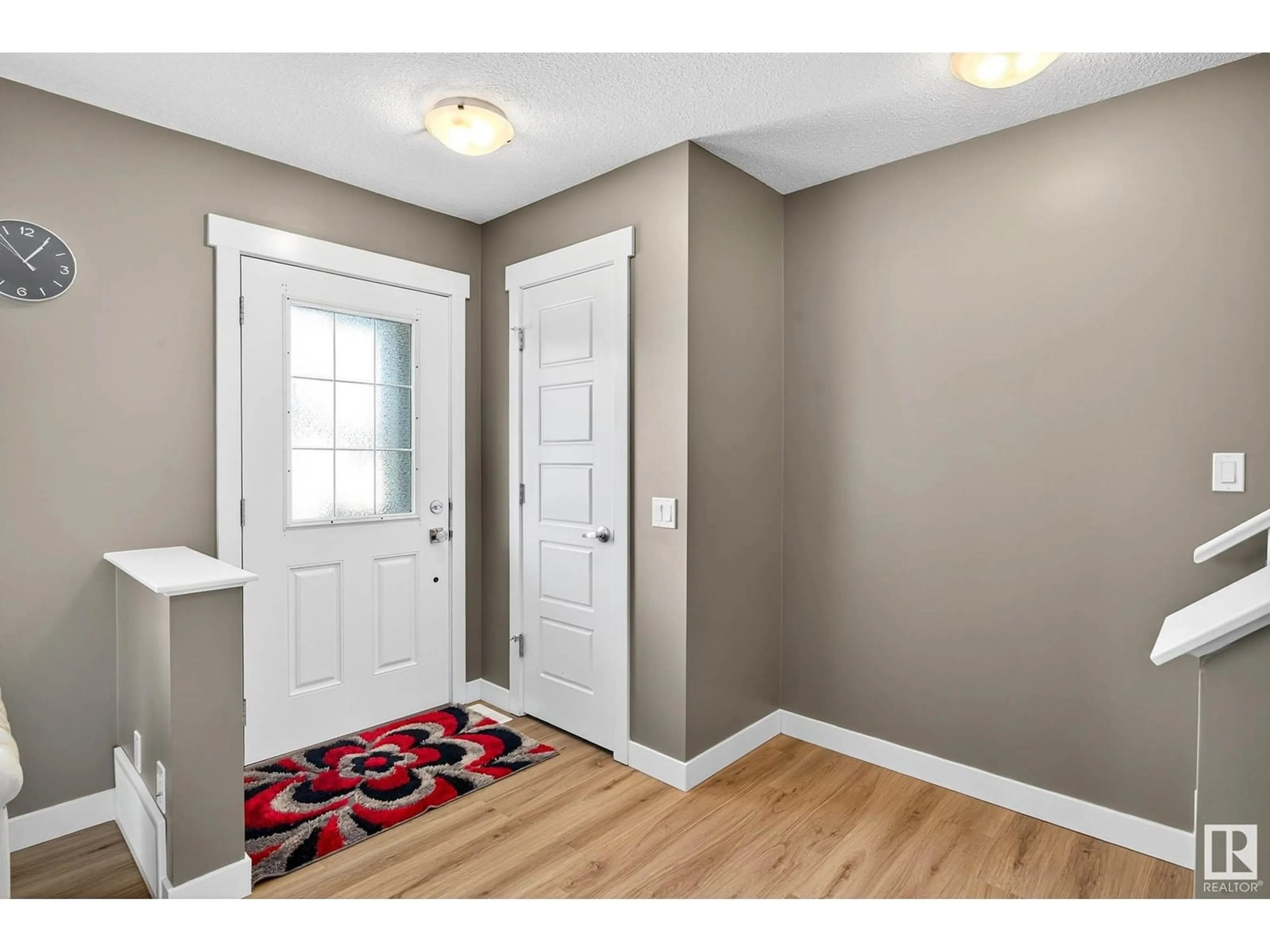Indoor entryway for 7327 EDGEMONT WY, Edmonton Alberta T6M0S1
