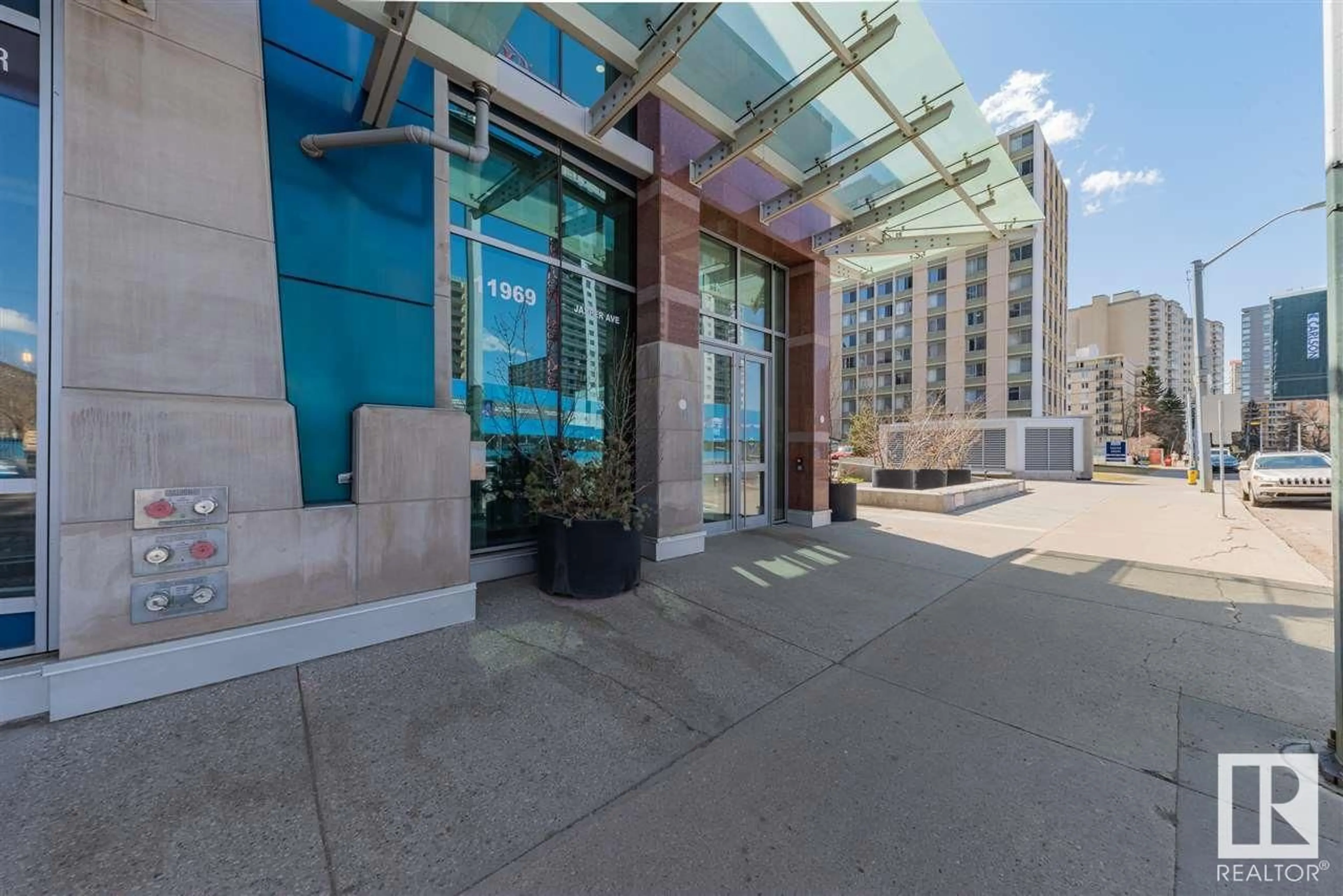 Indoor foyer for #401 - 11969 JASPER AV, Edmonton Alberta T5K0P1