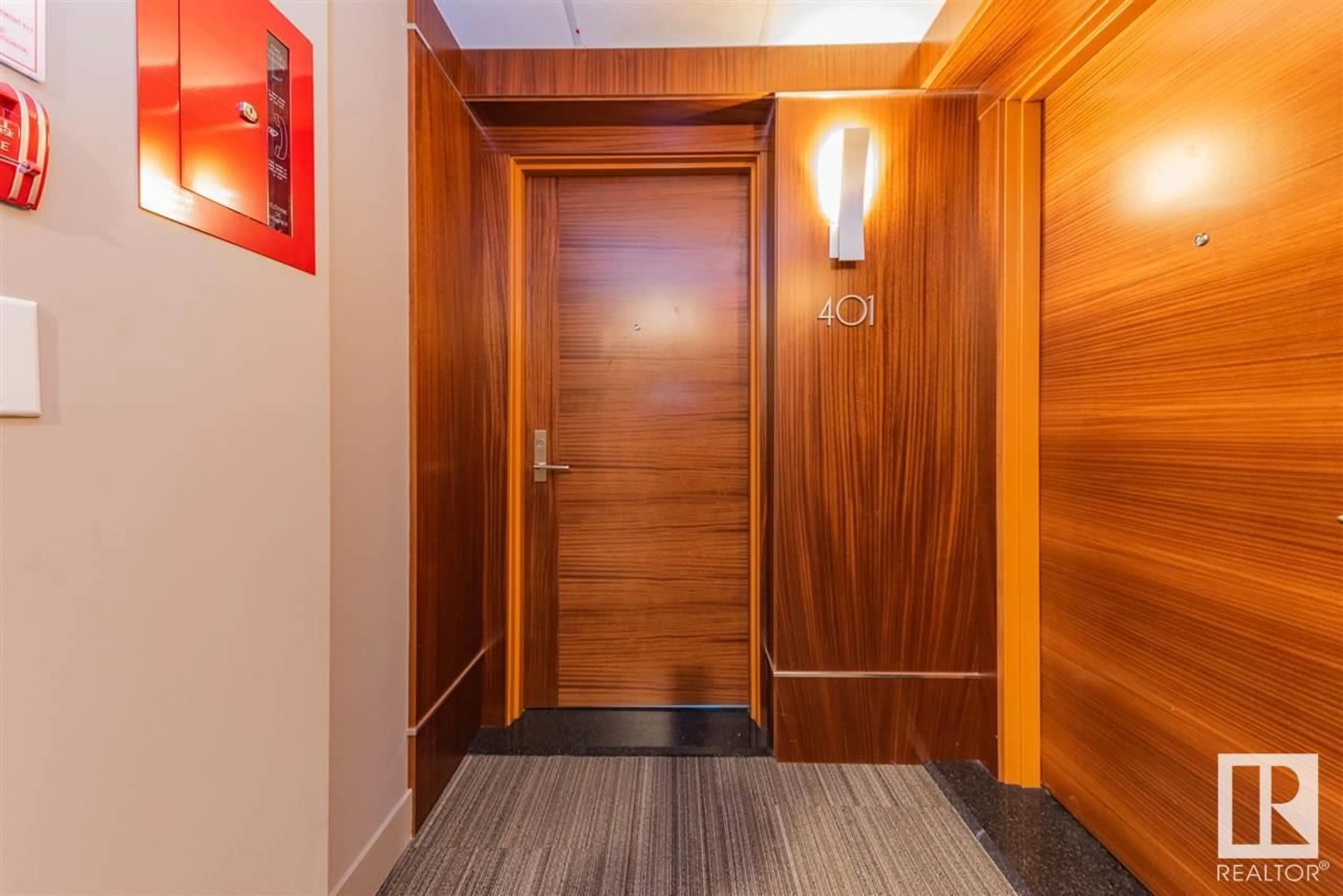 Indoor foyer for #401 - 11969 JASPER AV, Edmonton Alberta T5K0P1