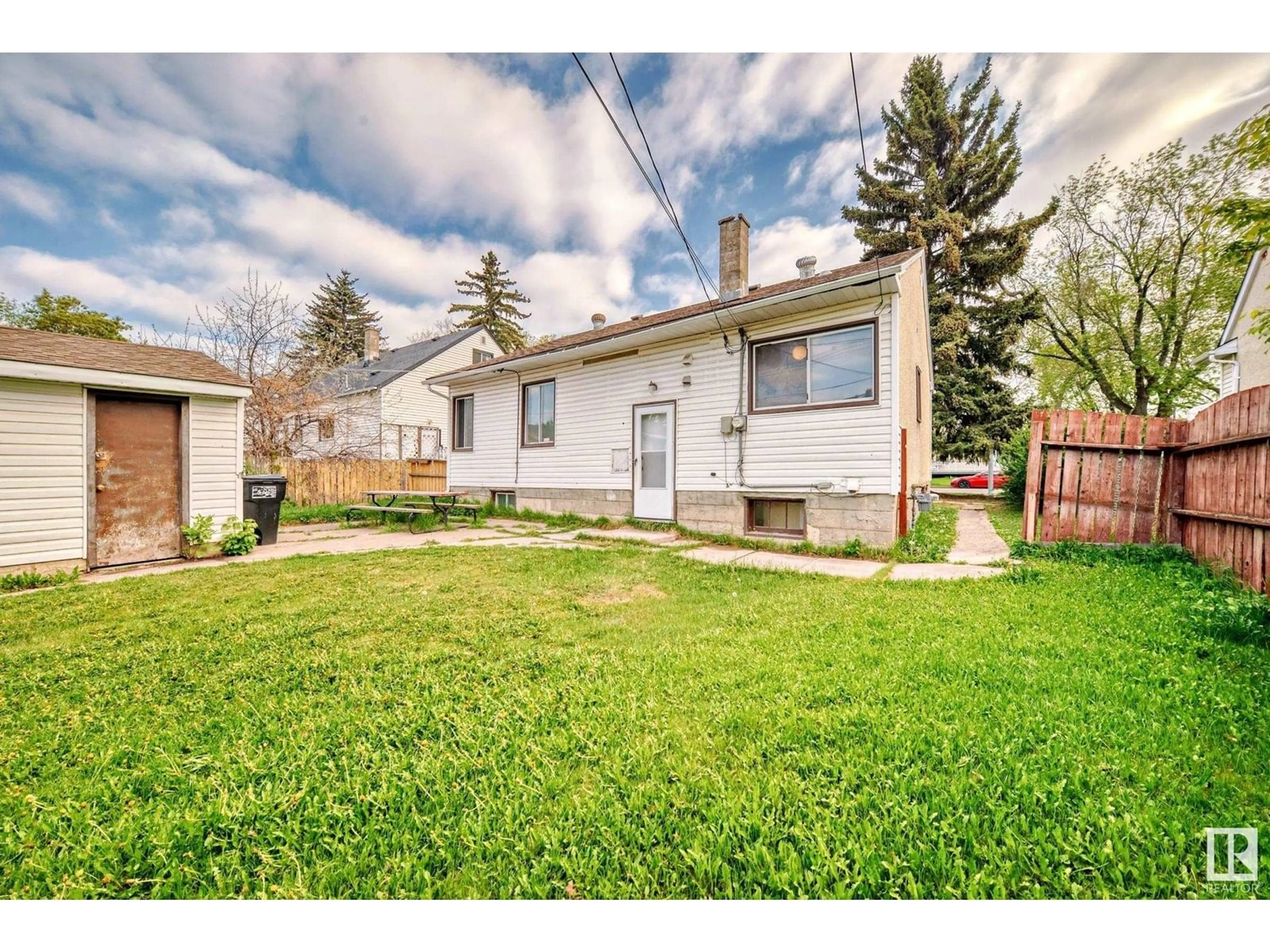 A pic from outside/outdoor area/front of a property/back of a property/a pic from drone, street for 13003 SHERBROOKE AV, Edmonton Alberta T5L4E6
