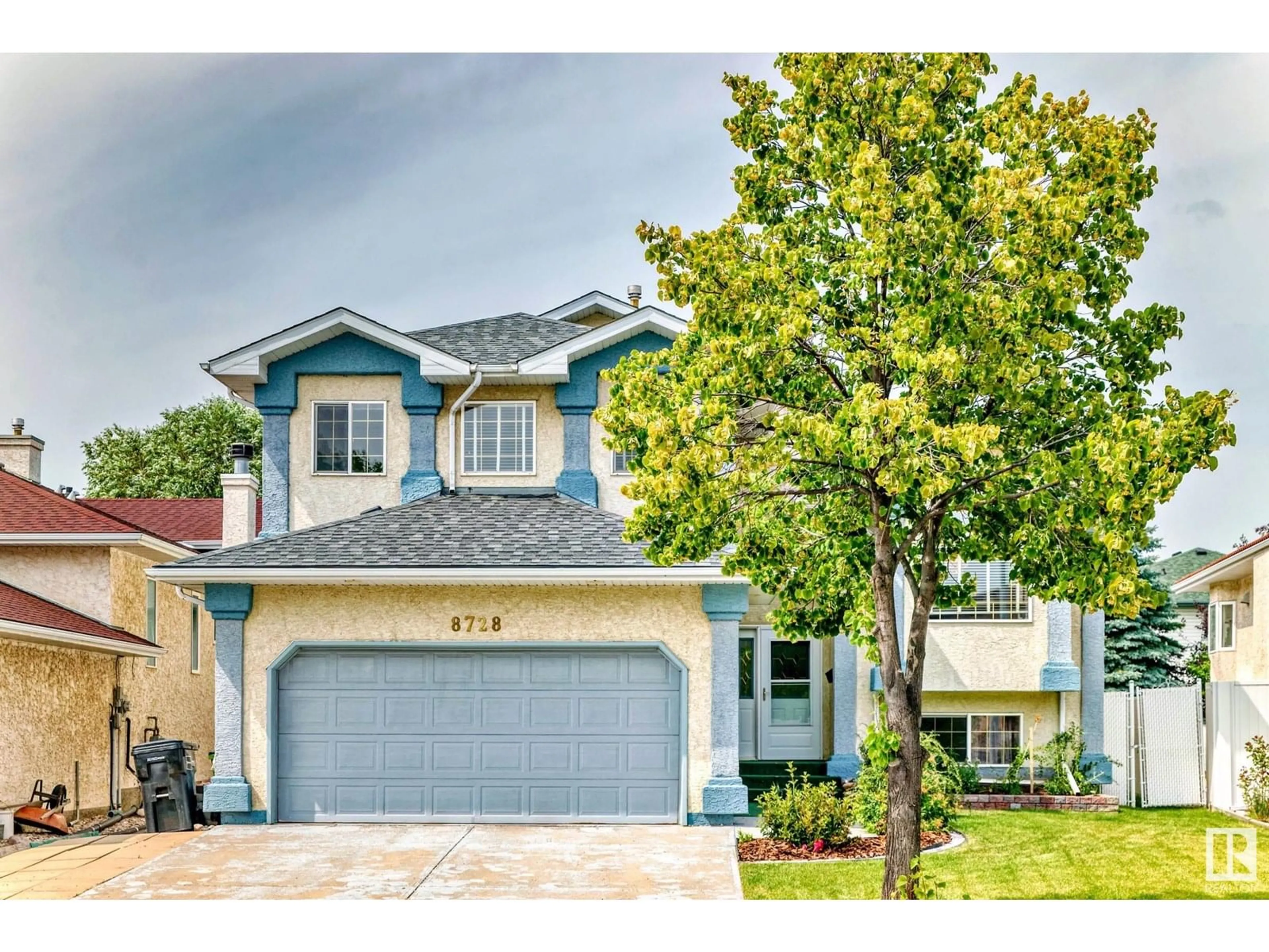 Home with vinyl exterior material, street for 8728 160 AV, Edmonton Alberta T5Z3H9
