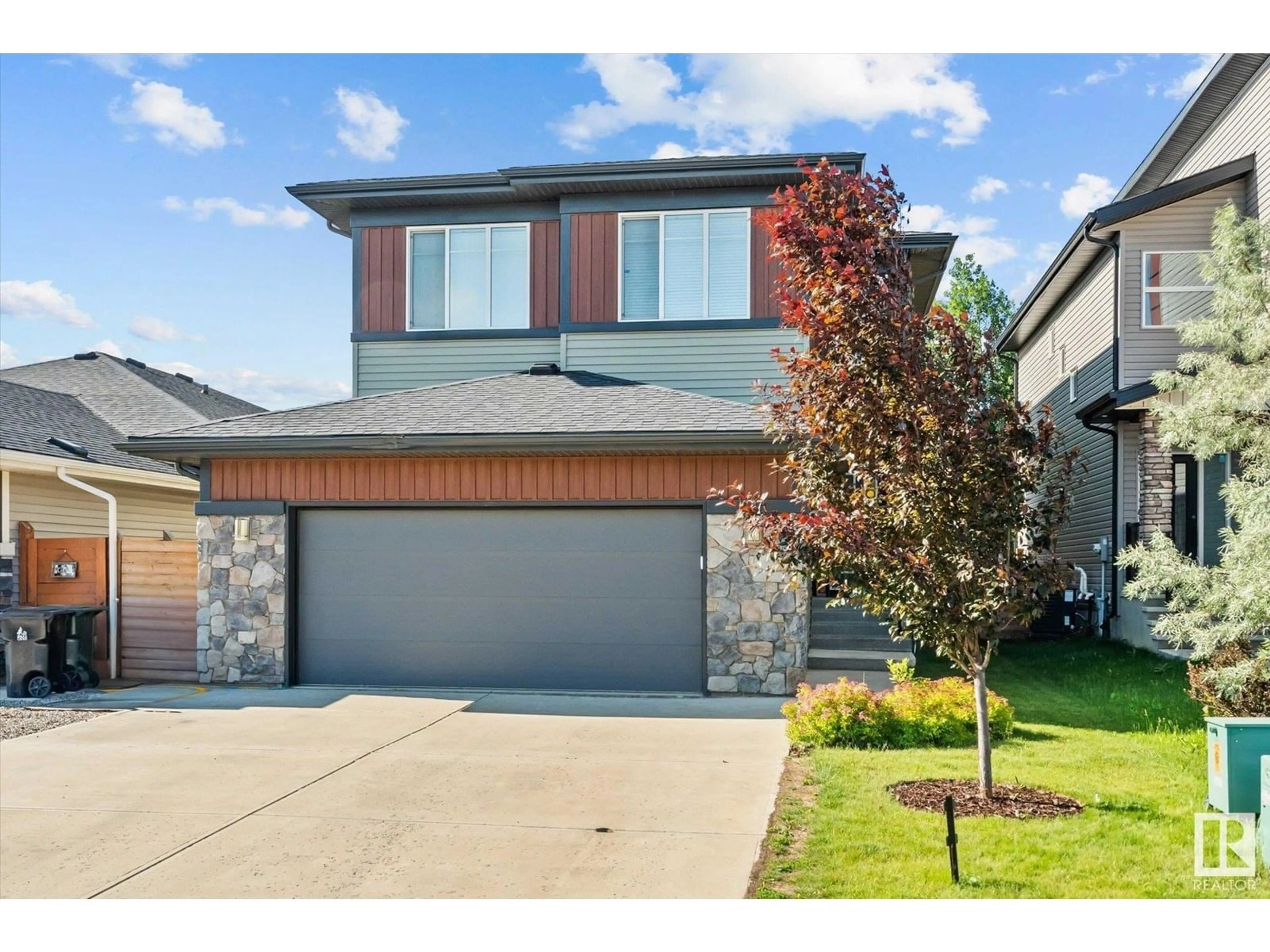 Home with brick exterior material, street for 27 KINGSBURY CI, Spruce Grove Alberta T7X0C9